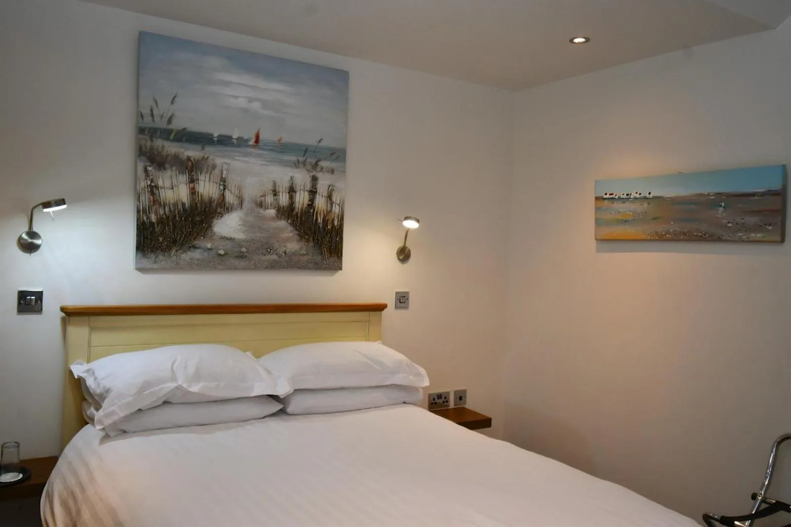 Tudor Lodge Bed & Breakfast