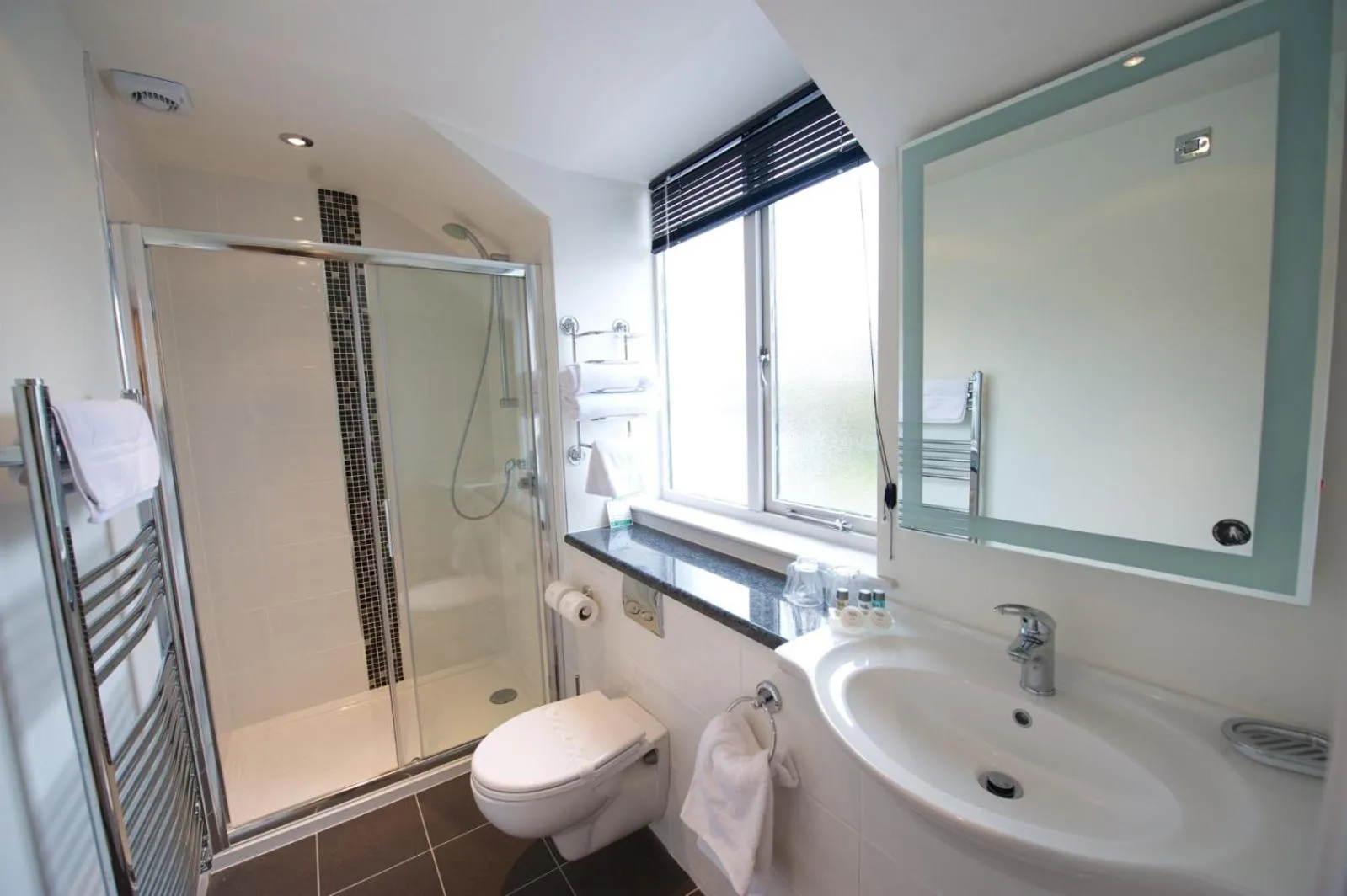 Tudor Lodge Bed & Breakfast