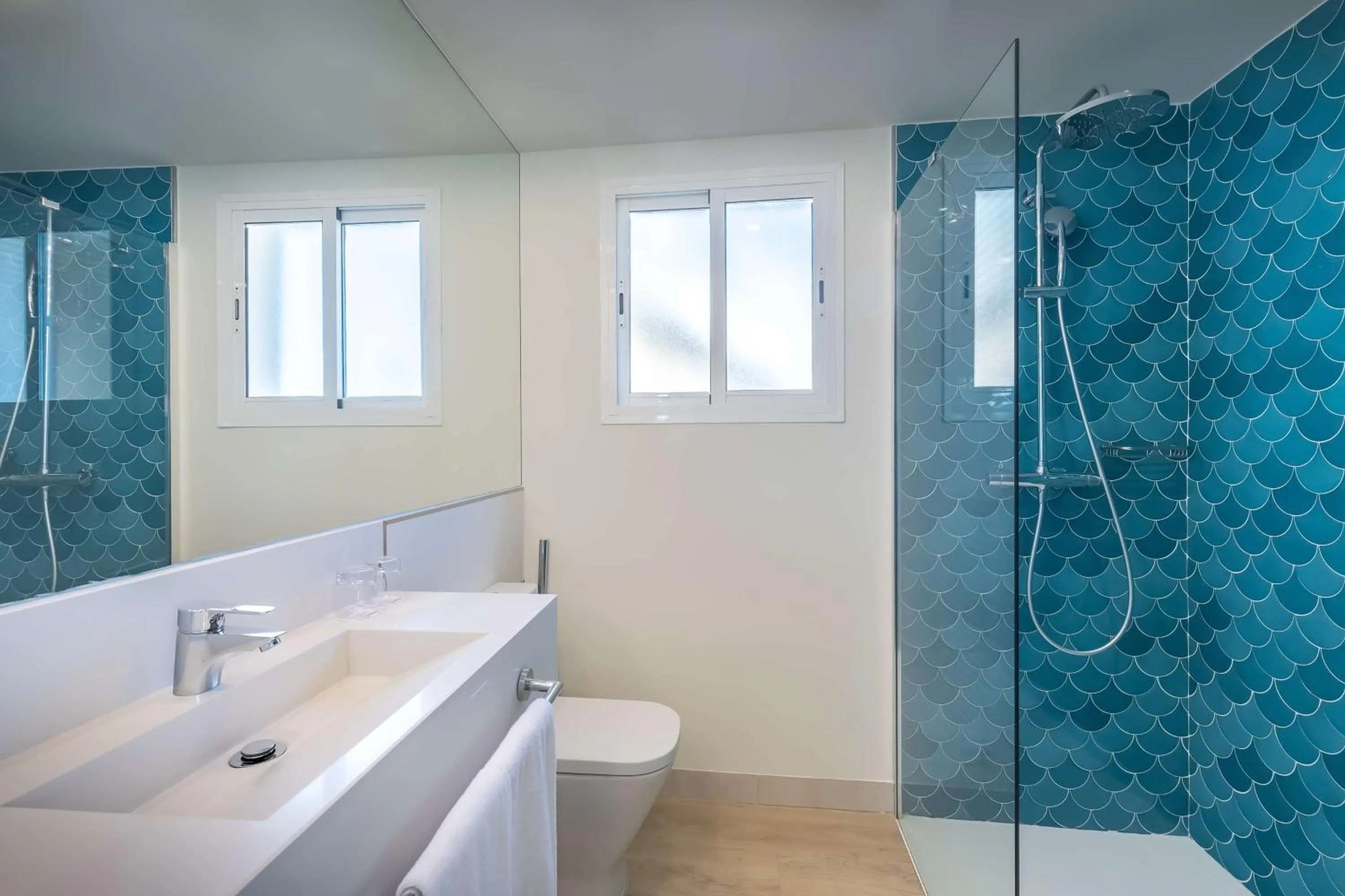 Bathroom in Occidental Torremolinos Playa