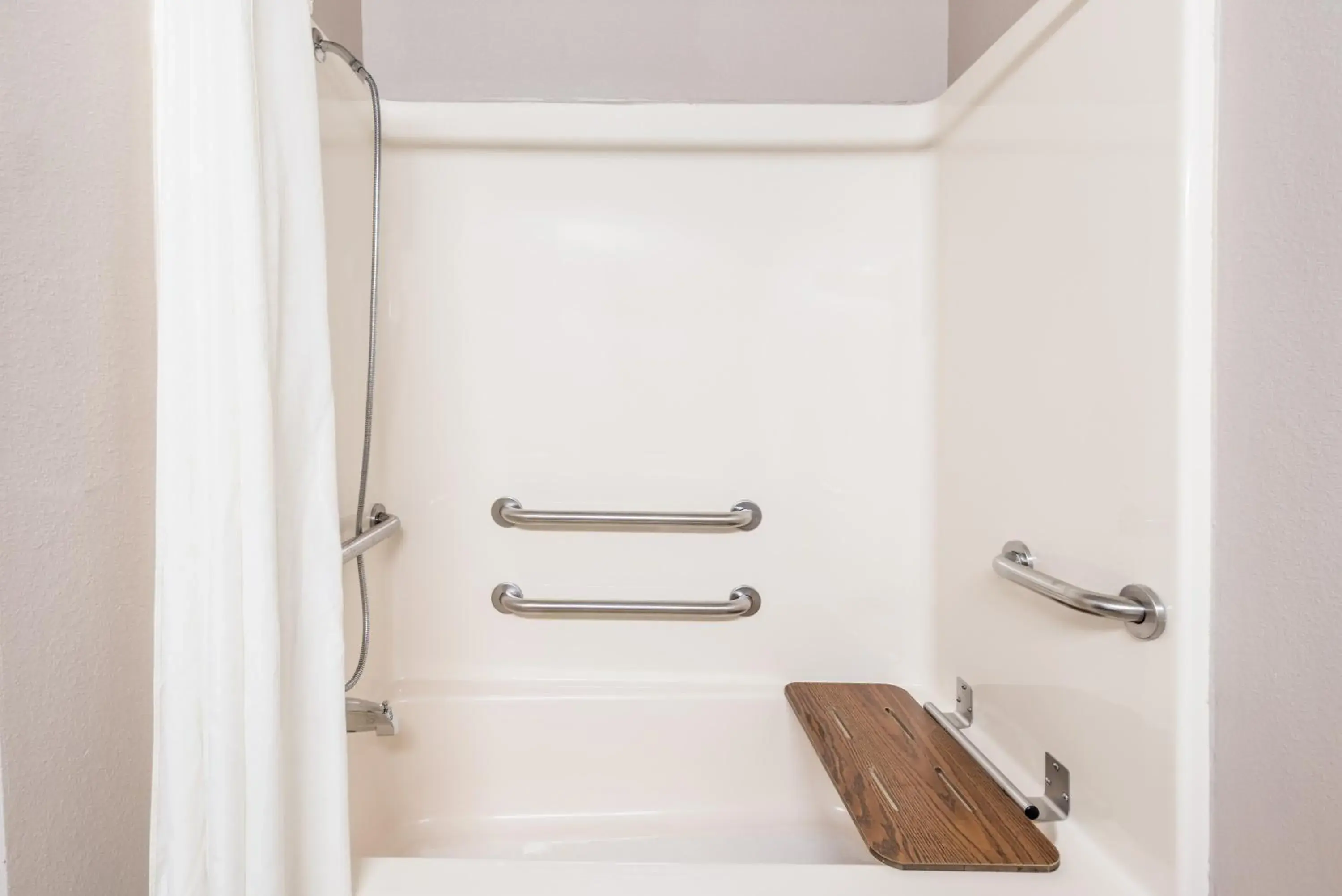 Queen Room with Two Queen Beds - Non-Smoking in Super 8 by Wyndham Fort Worth North Queen Room with Two Queen Beds - Non-Smoking in Super 8 by Wyndham Fort Worth North