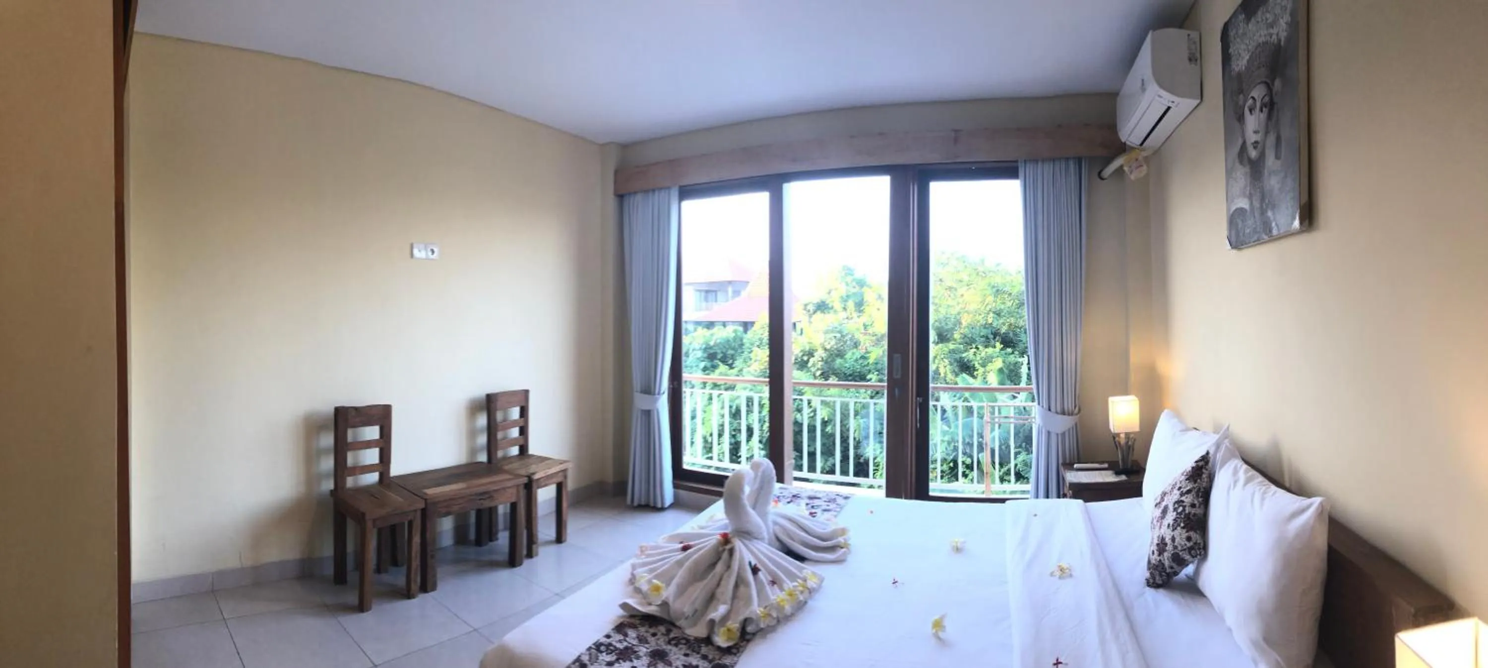 Oka's Guest House Canggu