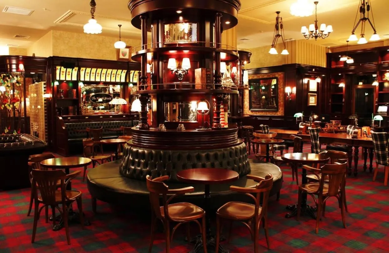 Restaurant/places to eat in FALCON PalaS OTEL