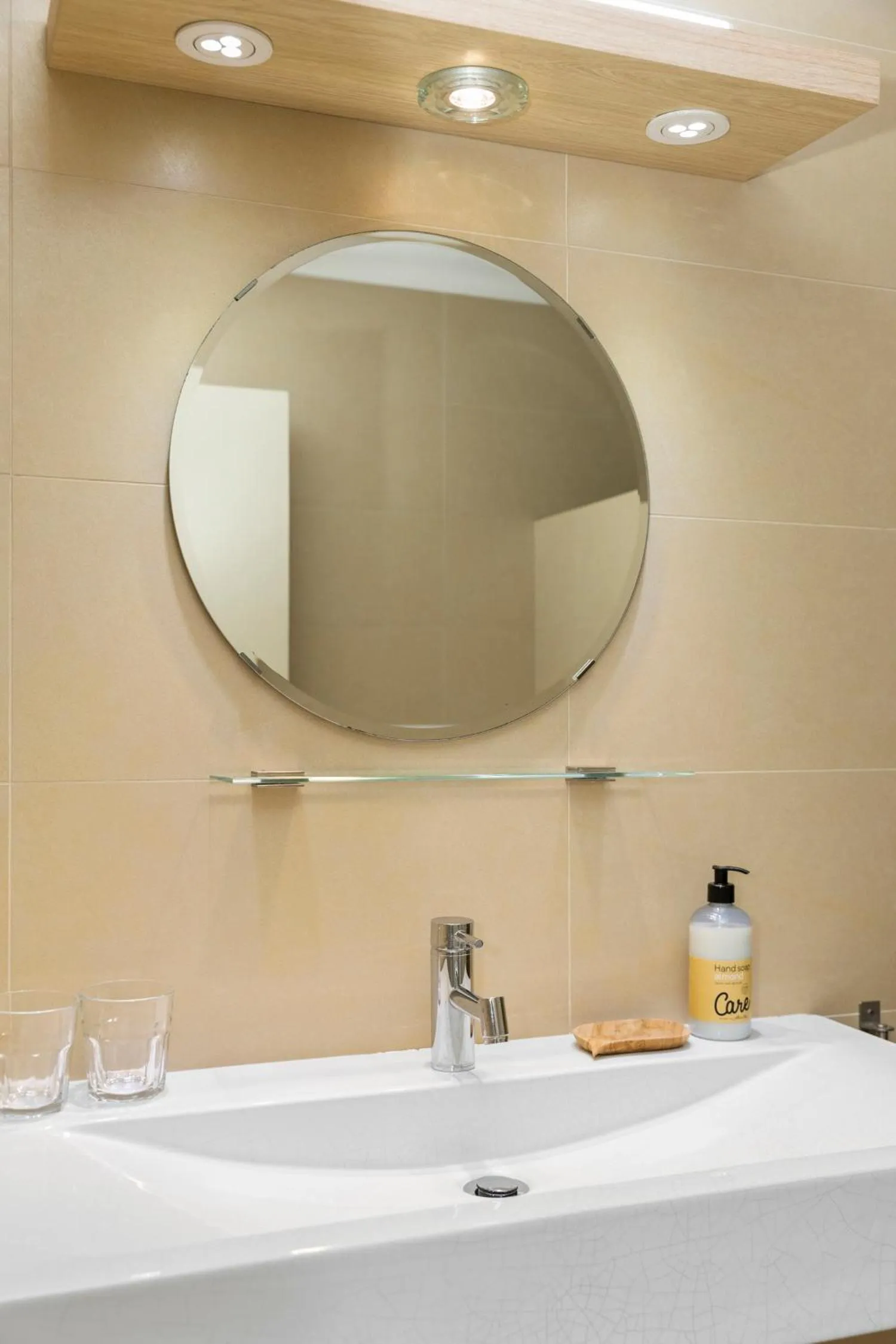 Bathroom in Oasis guesthouse, Boutique Style Hotel