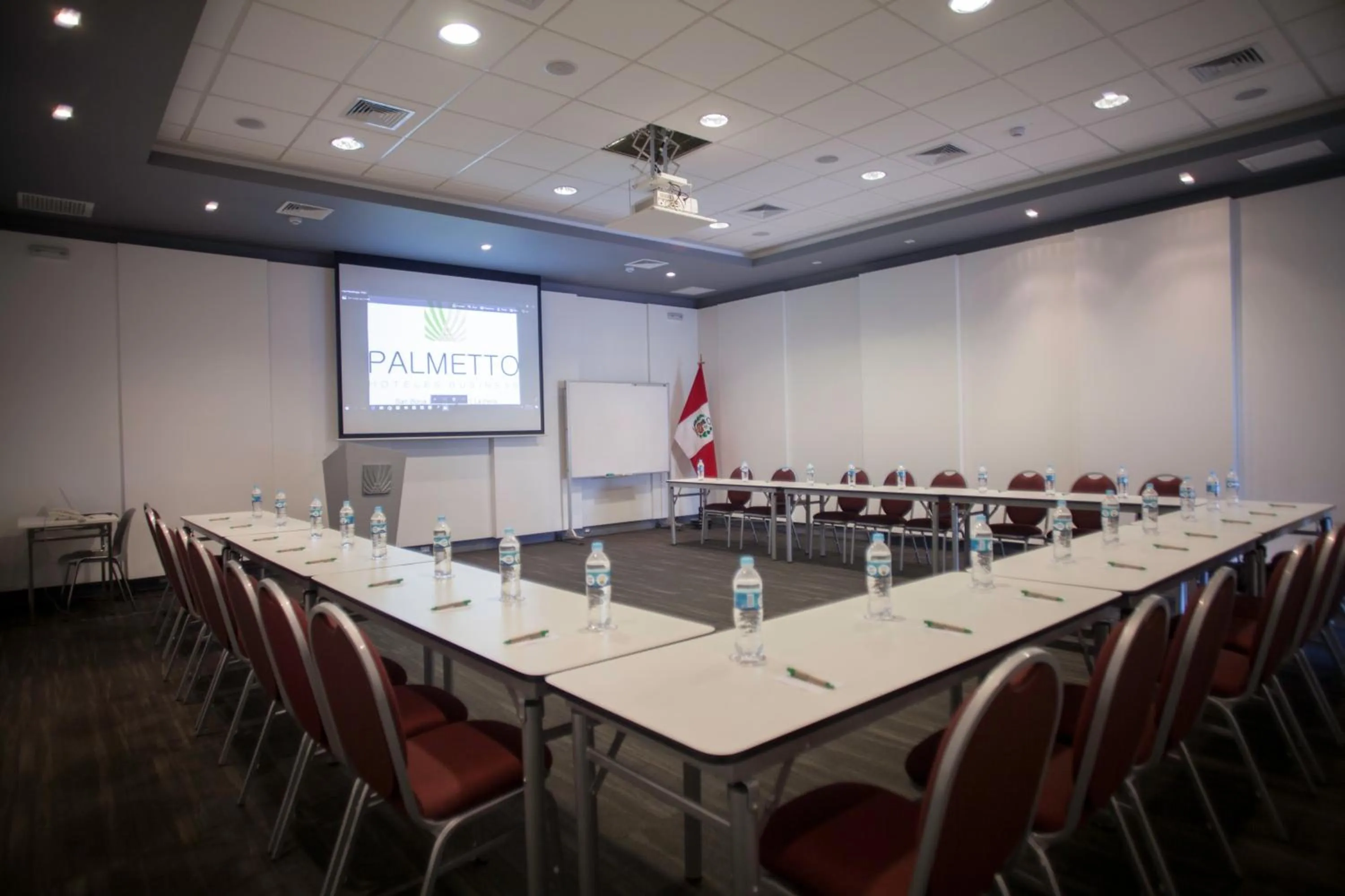 Meeting/conference room in Palmetto Hotel Business San Miguel