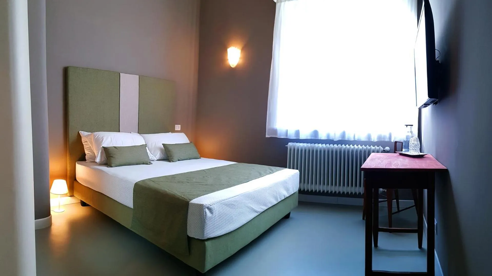 Communal lounge/ TV room, Bed in Villa Gotti Charming Rooms