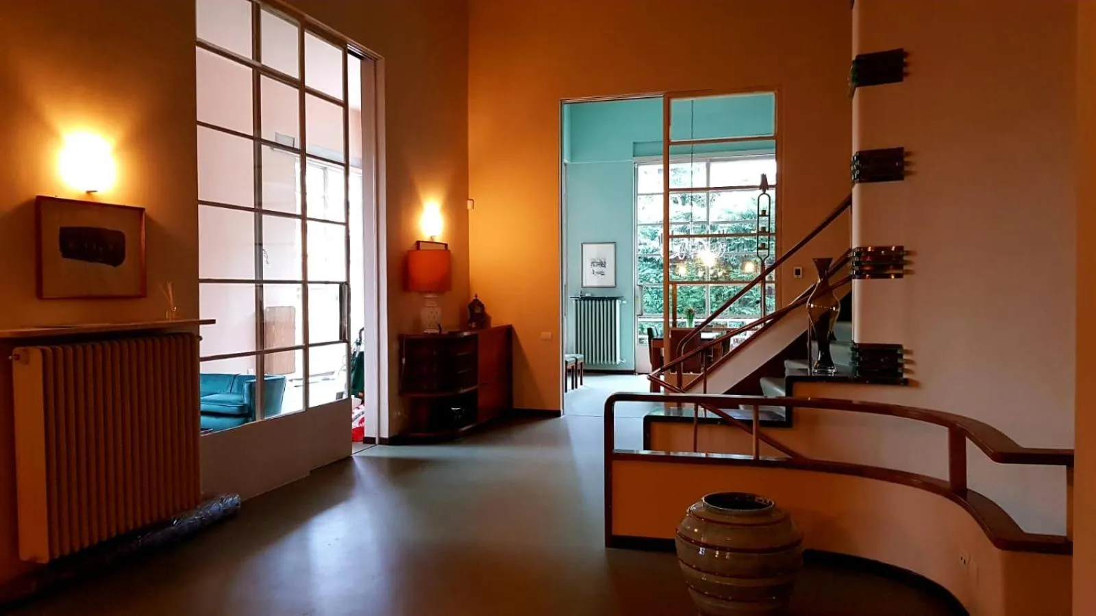 Communal lounge/ TV room in Villa Gotti Charming Rooms