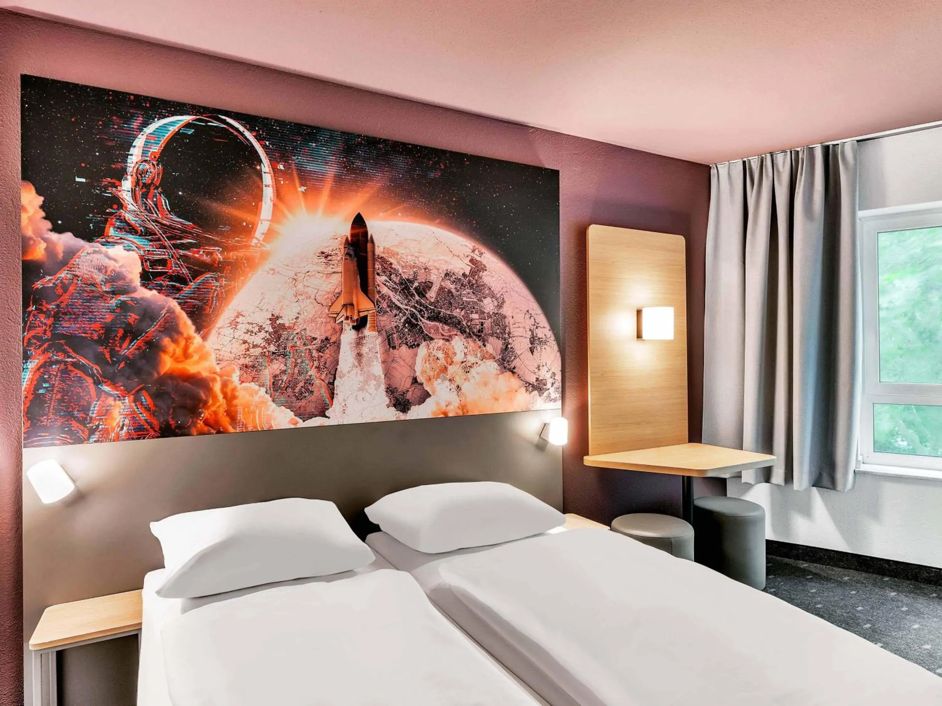 Photo of the whole room, Bed in B&B Hotel Bremen-Altstadt Photo of the whole room, Bed in B&B Hotel Bremen-Altstadt