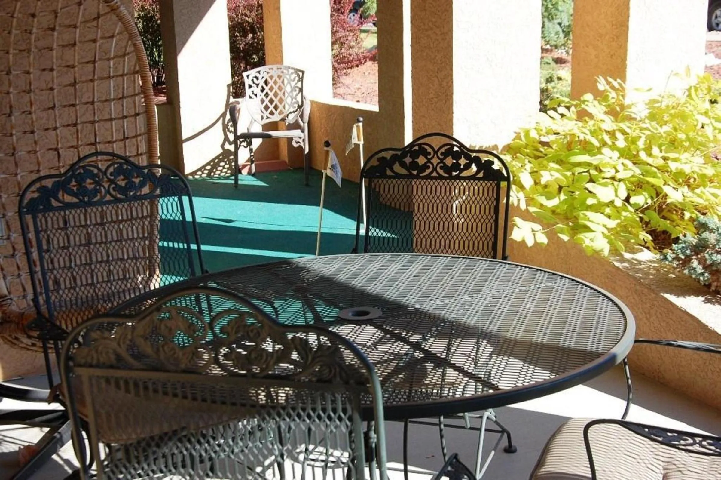 Property building in A Vacation Paradise at Quail Ridge B&B