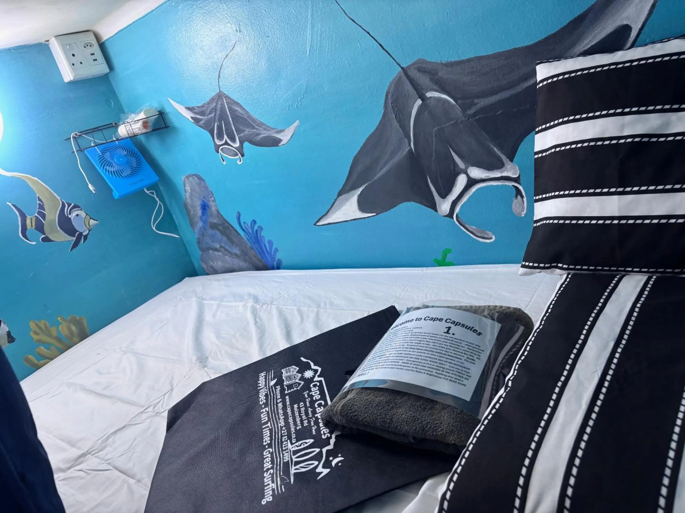 Bed in Cape Capsules