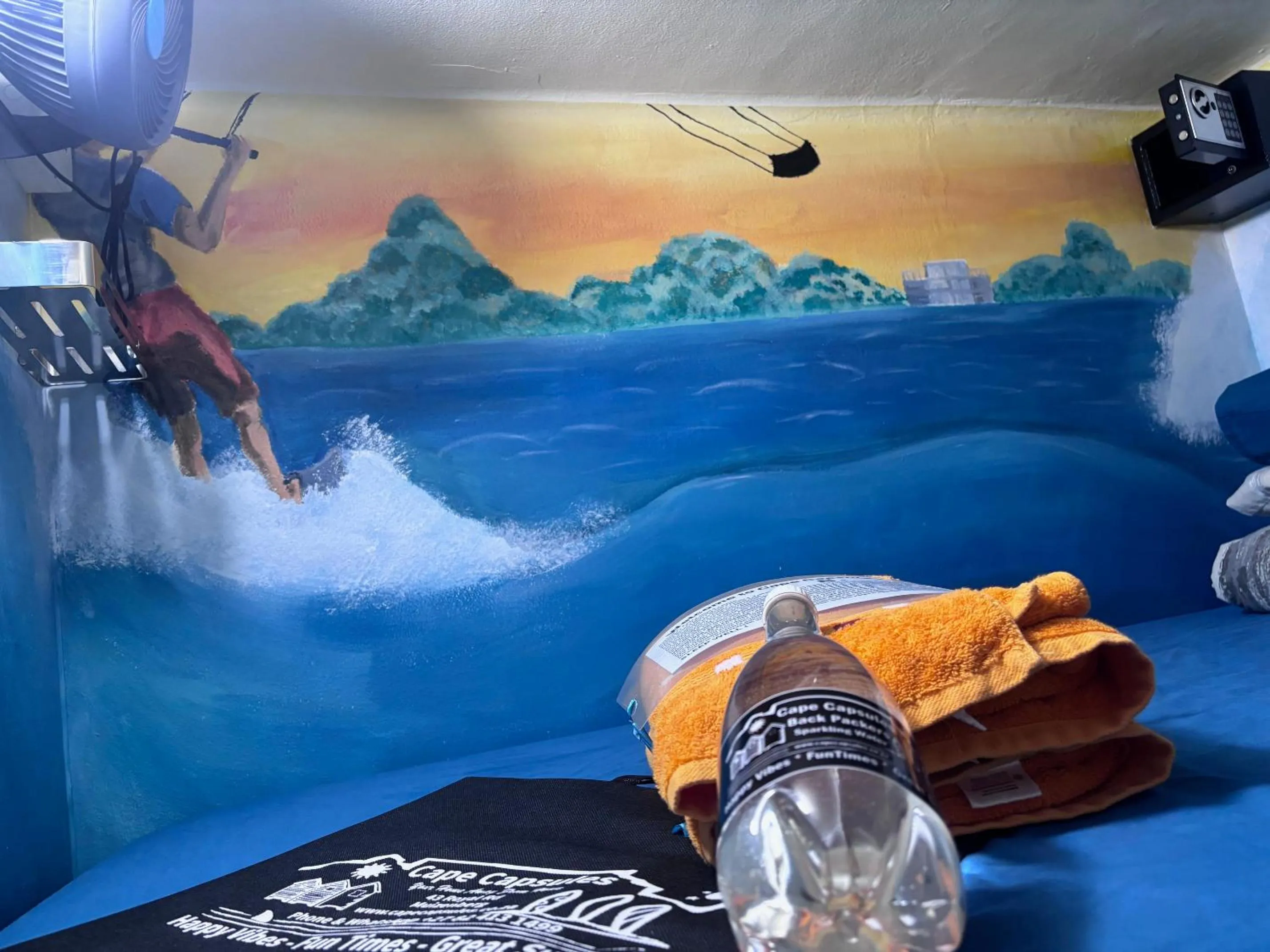 Bed in Cape Capsules