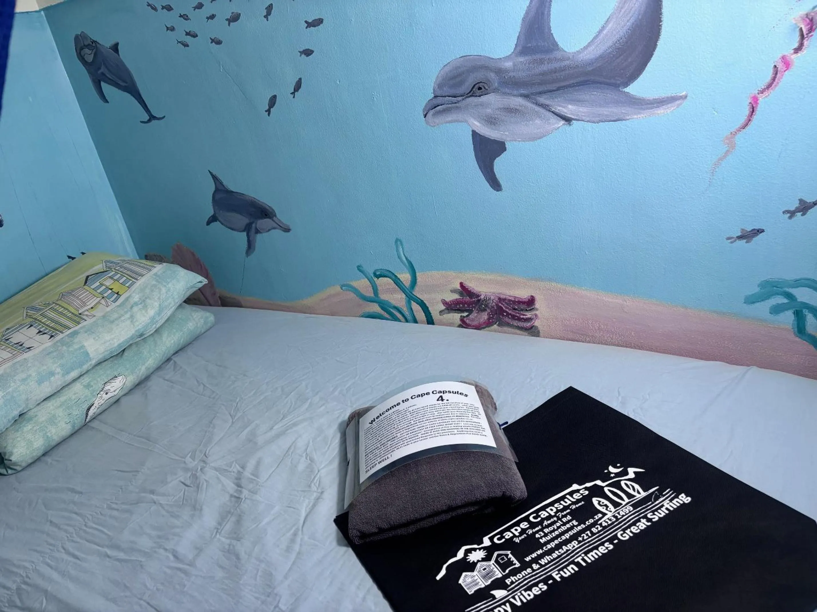 Bed in Cape Capsules