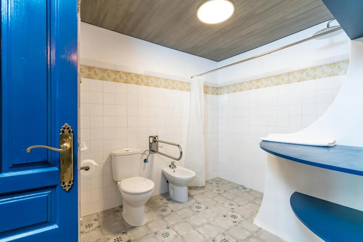 Bathroom in Limonero bnb