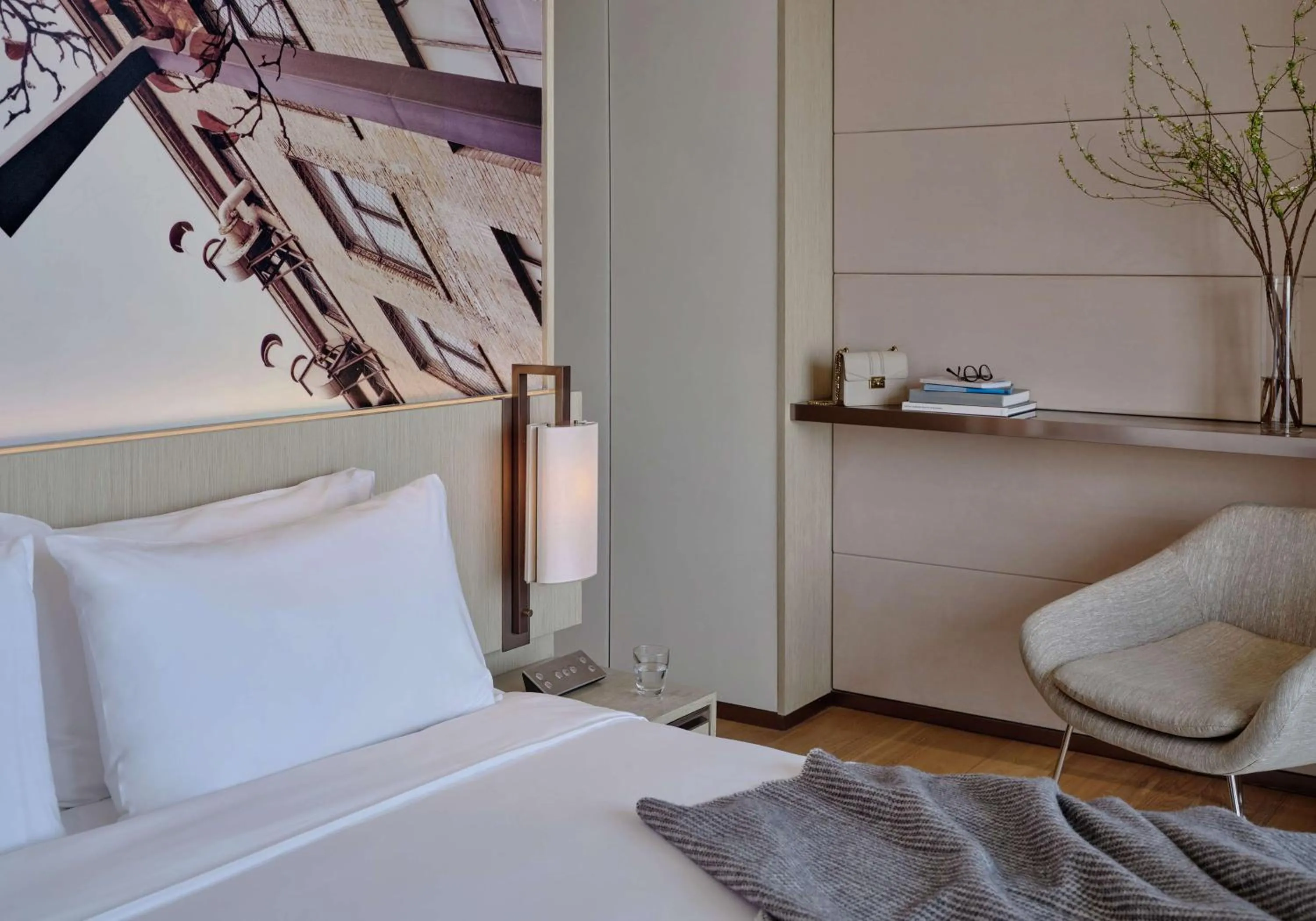 Bedroom, Bed in East Beijing