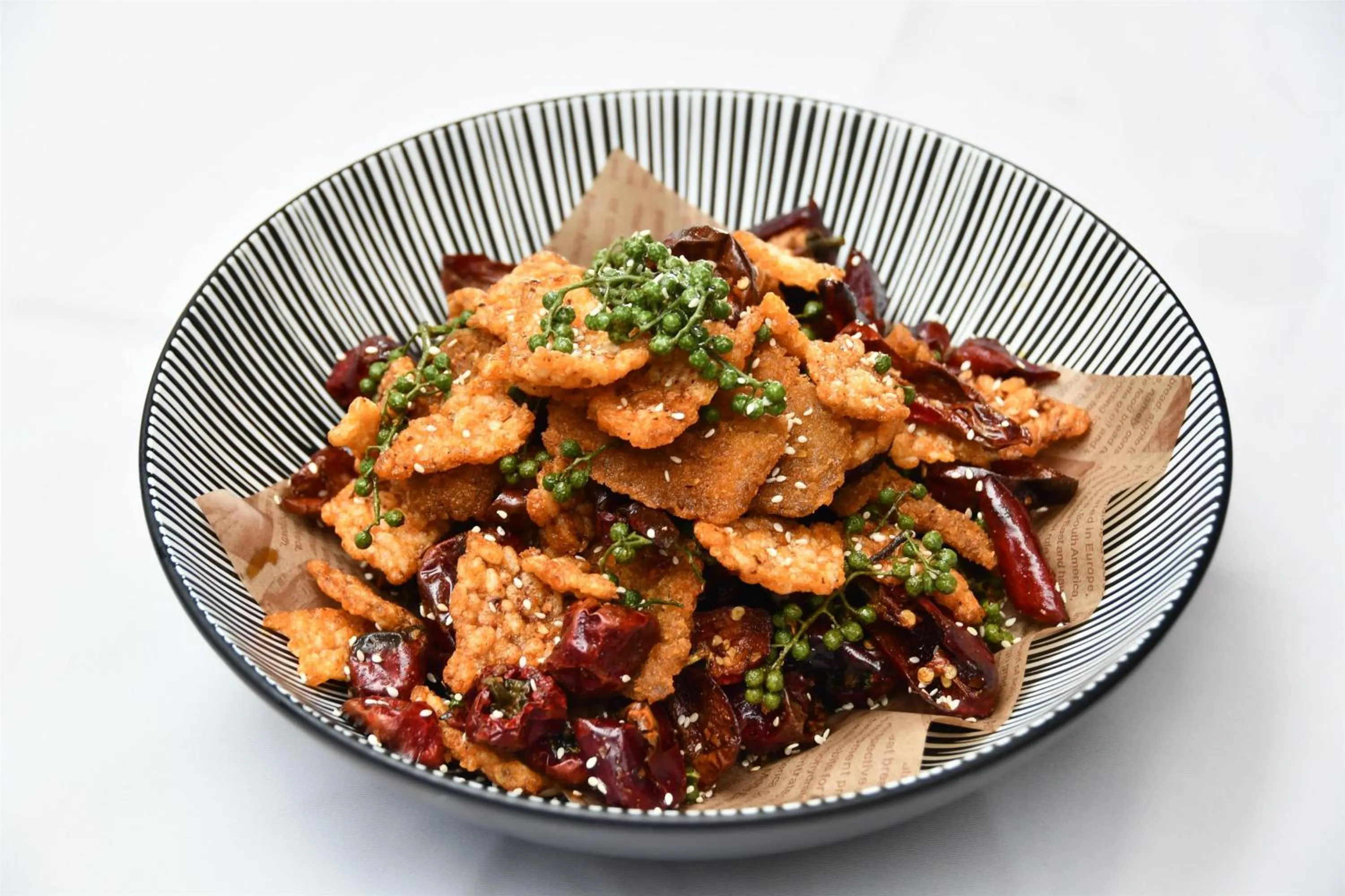 Restaurant/places to eat in Kempinski Hotel Chongqing - Complimentary 500ml Home-Brewed beer voucher upon check-in