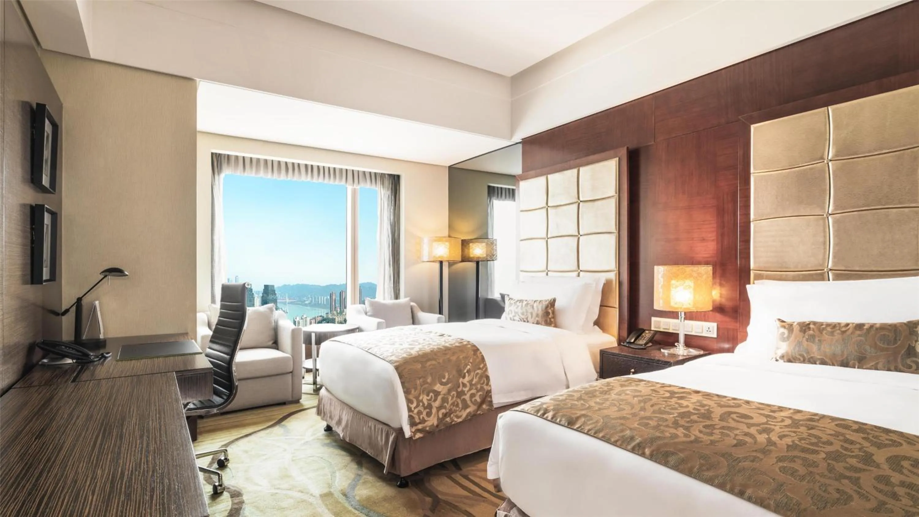 Bedroom, Bed in Kempinski Hotel Chongqing - Complimentary 500ml Home-Brewed beer voucher upon check-in