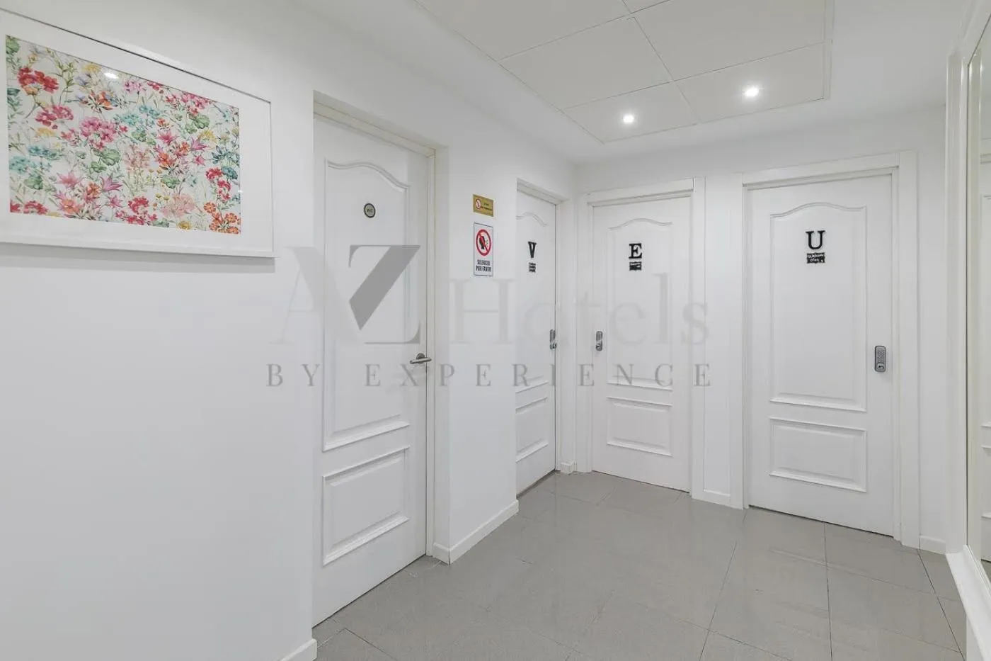 Decorative detail in AYZ Sierra de Meira - Auto check-in property