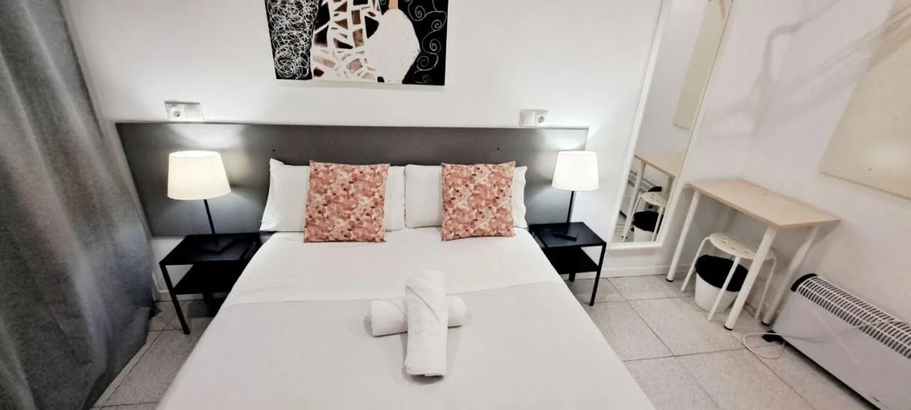 Bed in AYZ Sierra de Meira - Auto check-in property