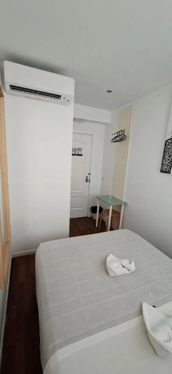 Bed in AYZ Sierra de Meira - Auto check-in property