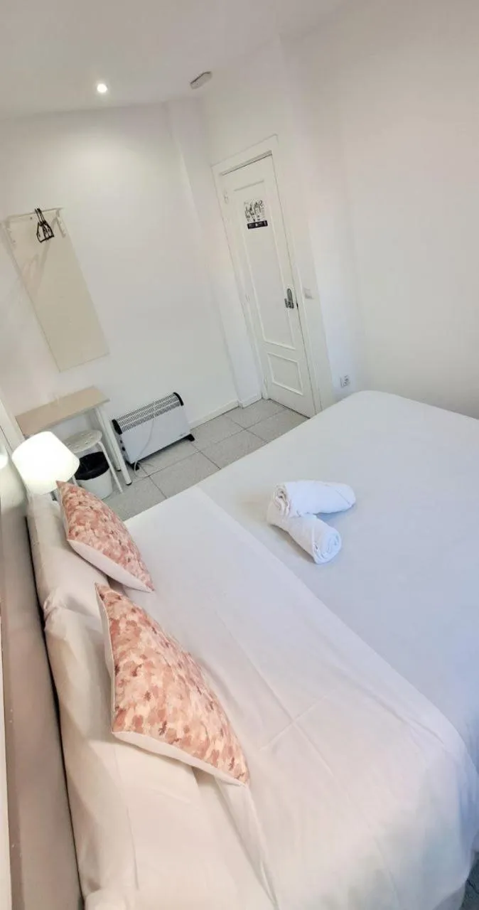 Bed in AYZ Sierra de Meira - Auto check-in property