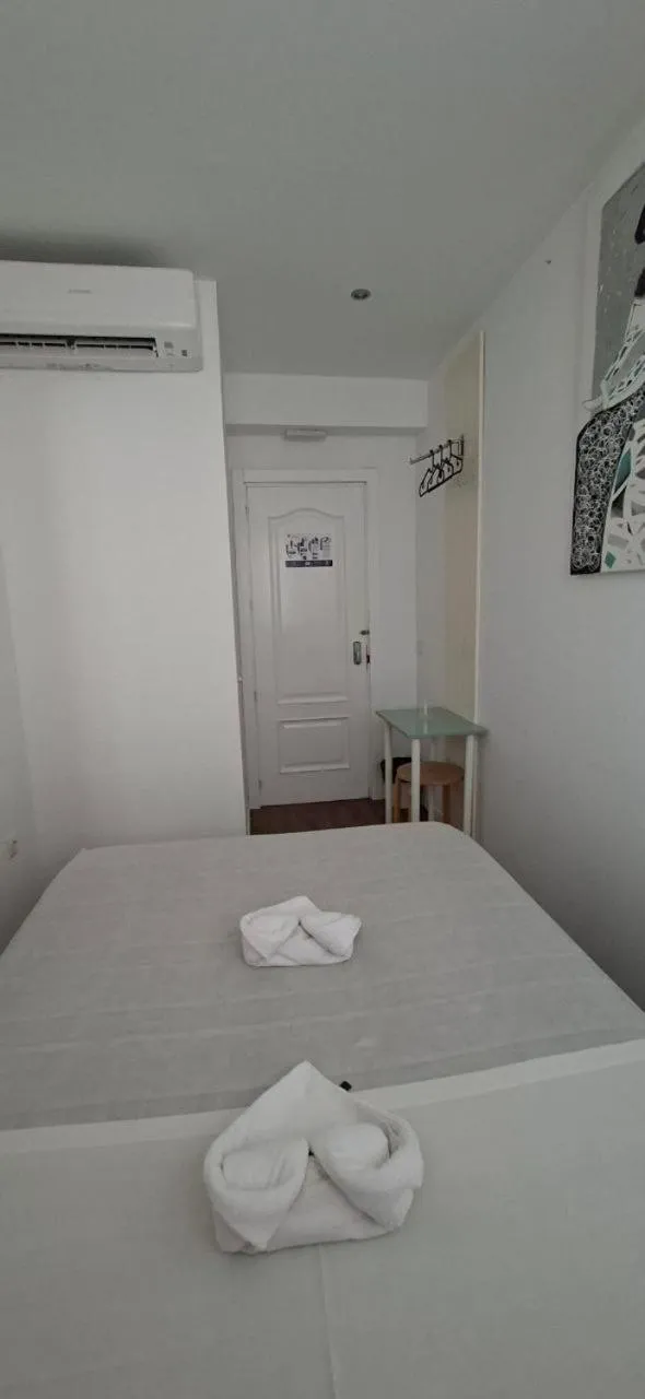 Bed in AYZ Sierra de Meira - Auto check-in property