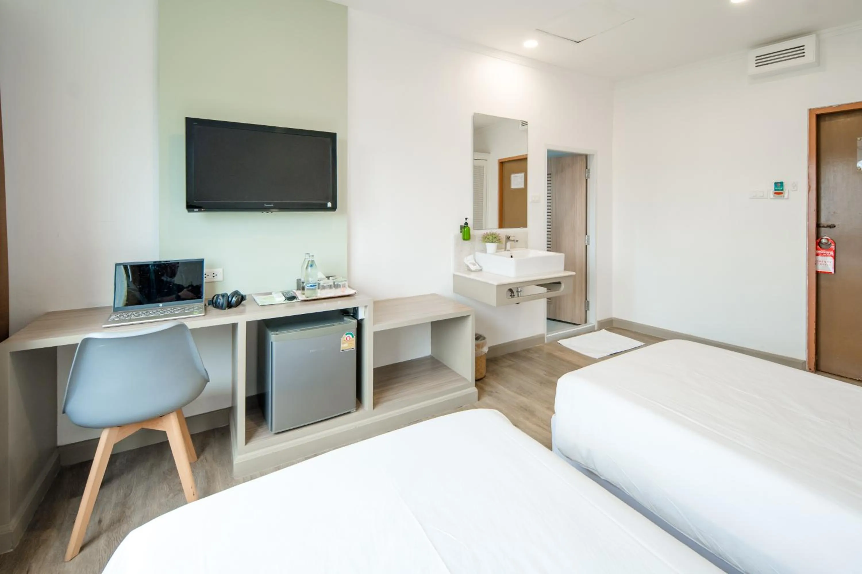 Bedroom, Bed in Dhevaraj Hotel