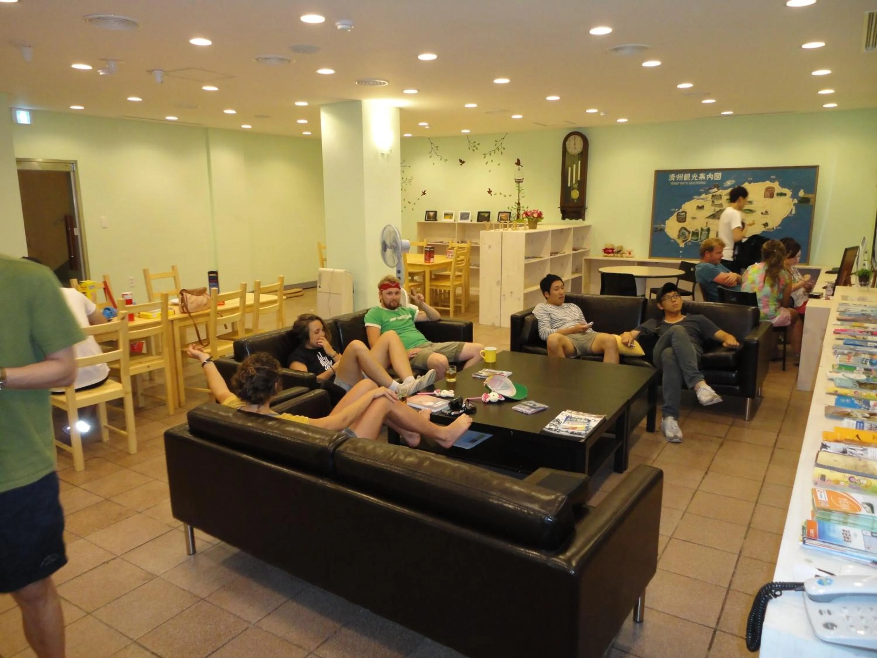 Communal lounge/ TV room, Restaurant/Places to Eat in You&I Guesthouse