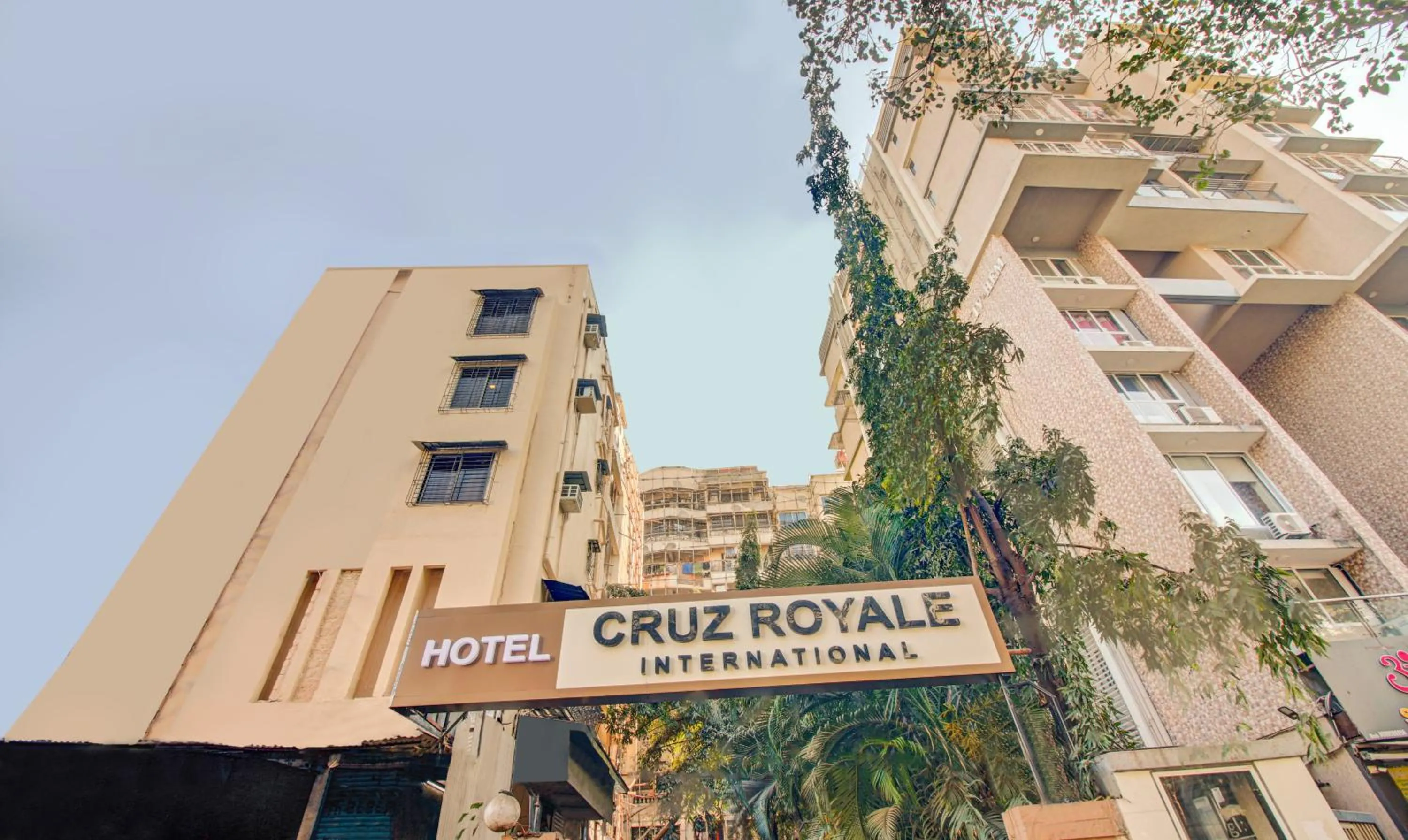 Property building in Treebo Cruz Royale Santacruz West