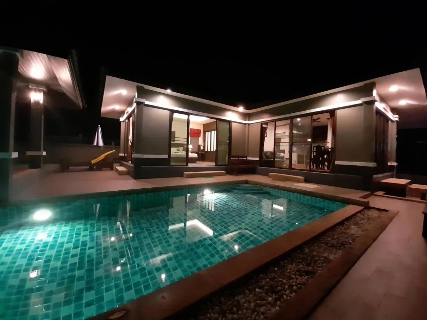 Swimming pool in Khaolak Yama Resort - SHA Plus
