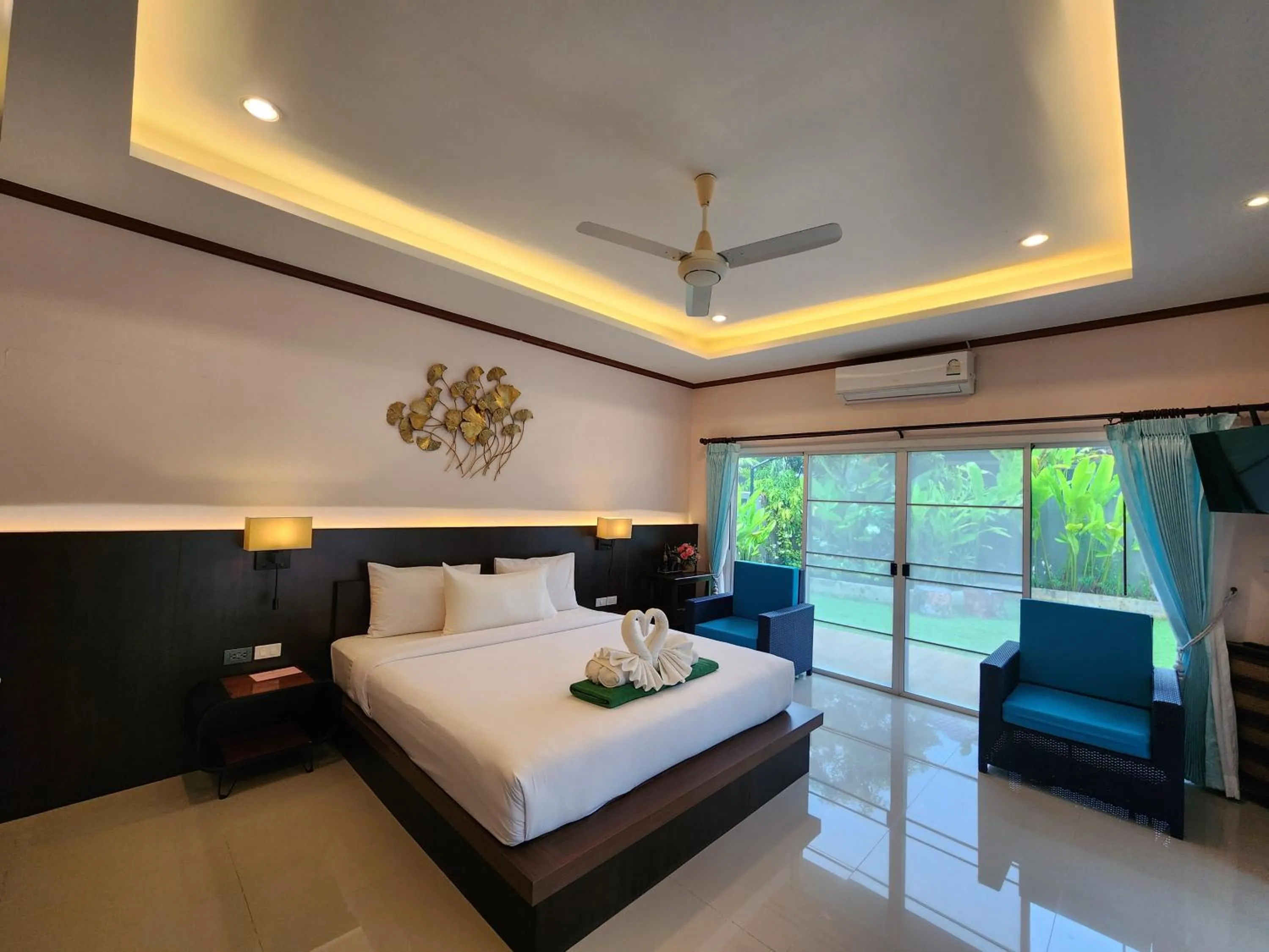 Bedroom, Bed in Khaolak Yama Resort - SHA Plus