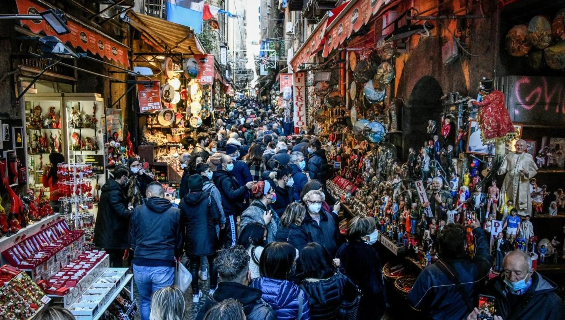 Hiking in Donna Lena Relais Napoli