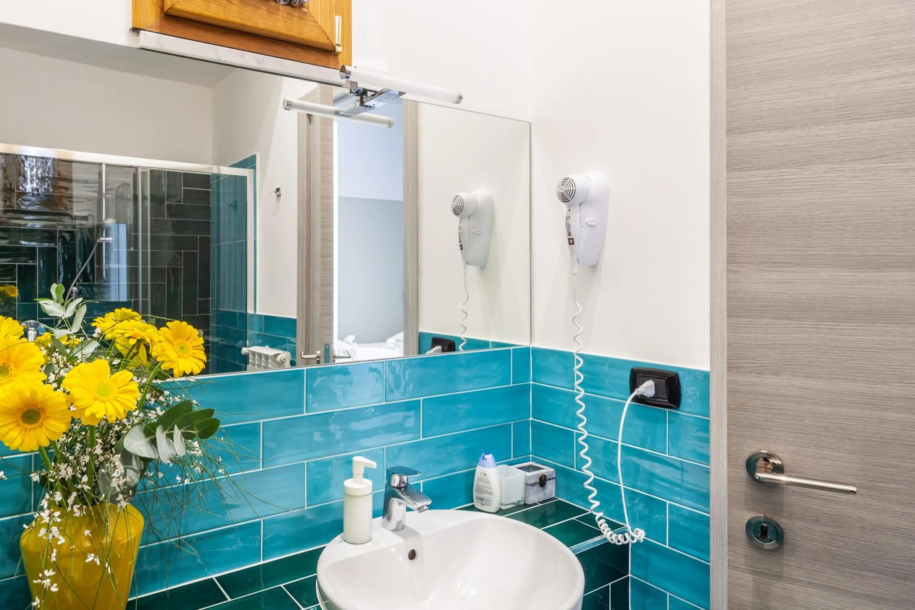 Bathroom in Donna Lena Relais Napoli