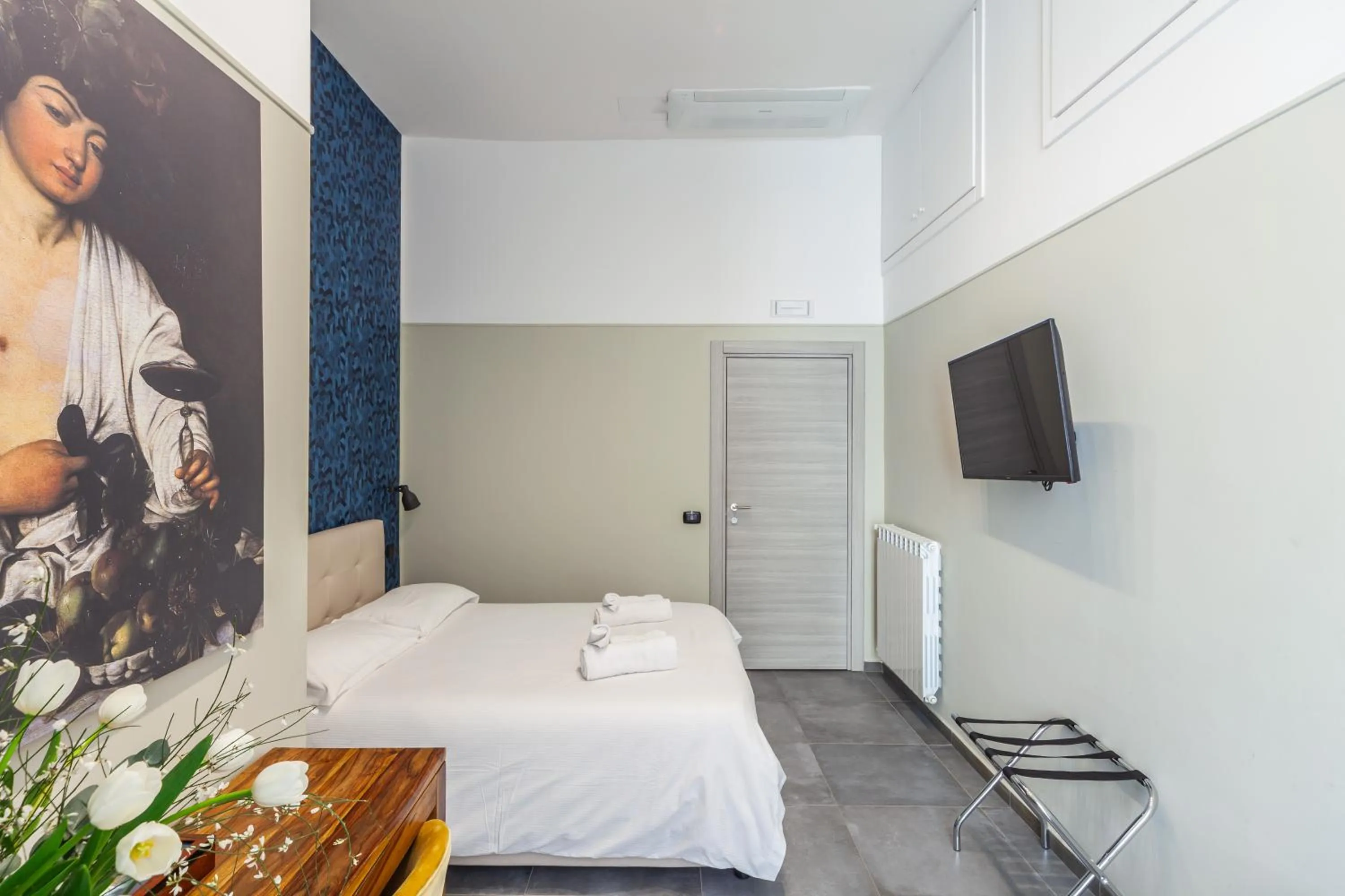 Bed in Donna Lena Relais Napoli