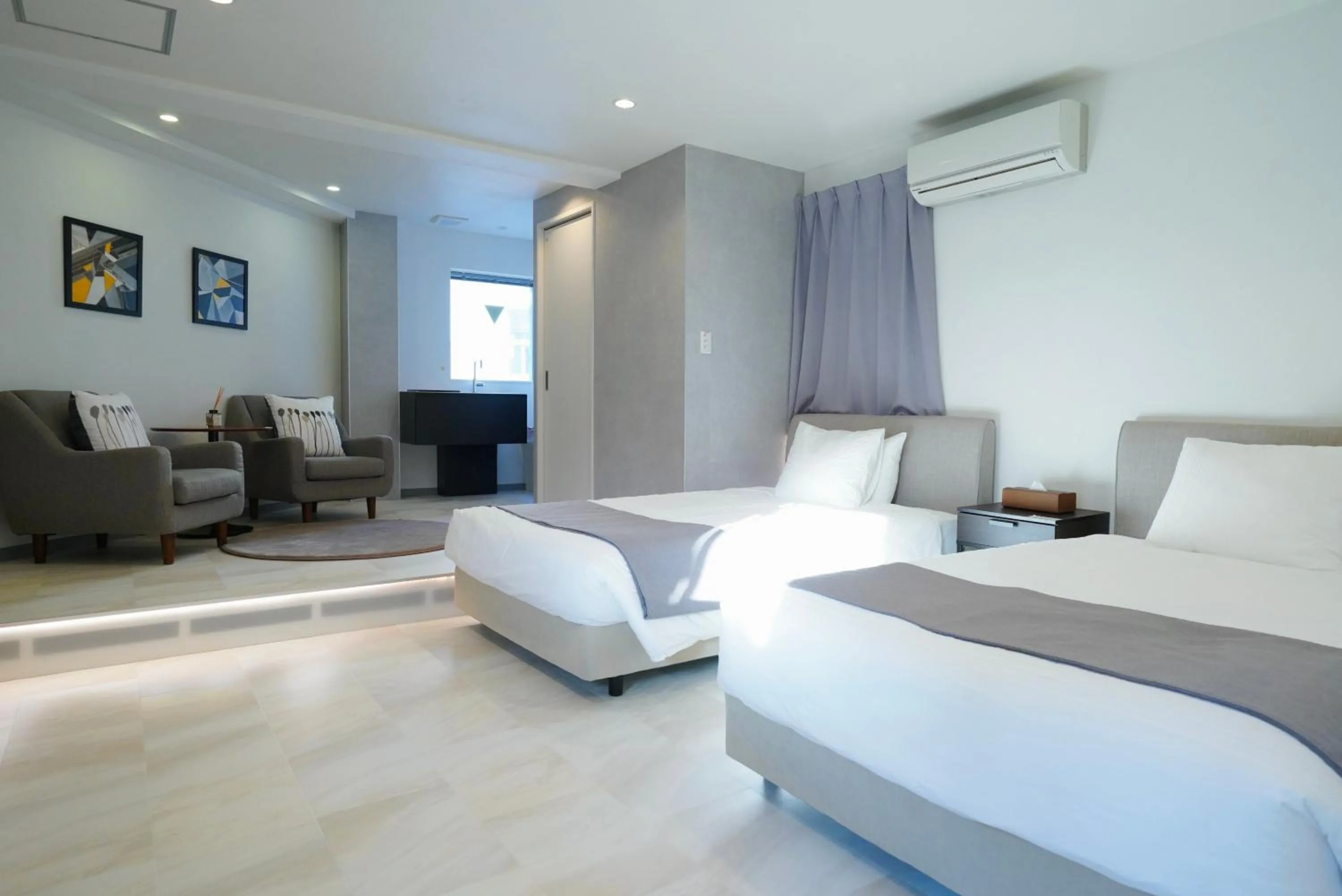 Senlax Inn Osaka