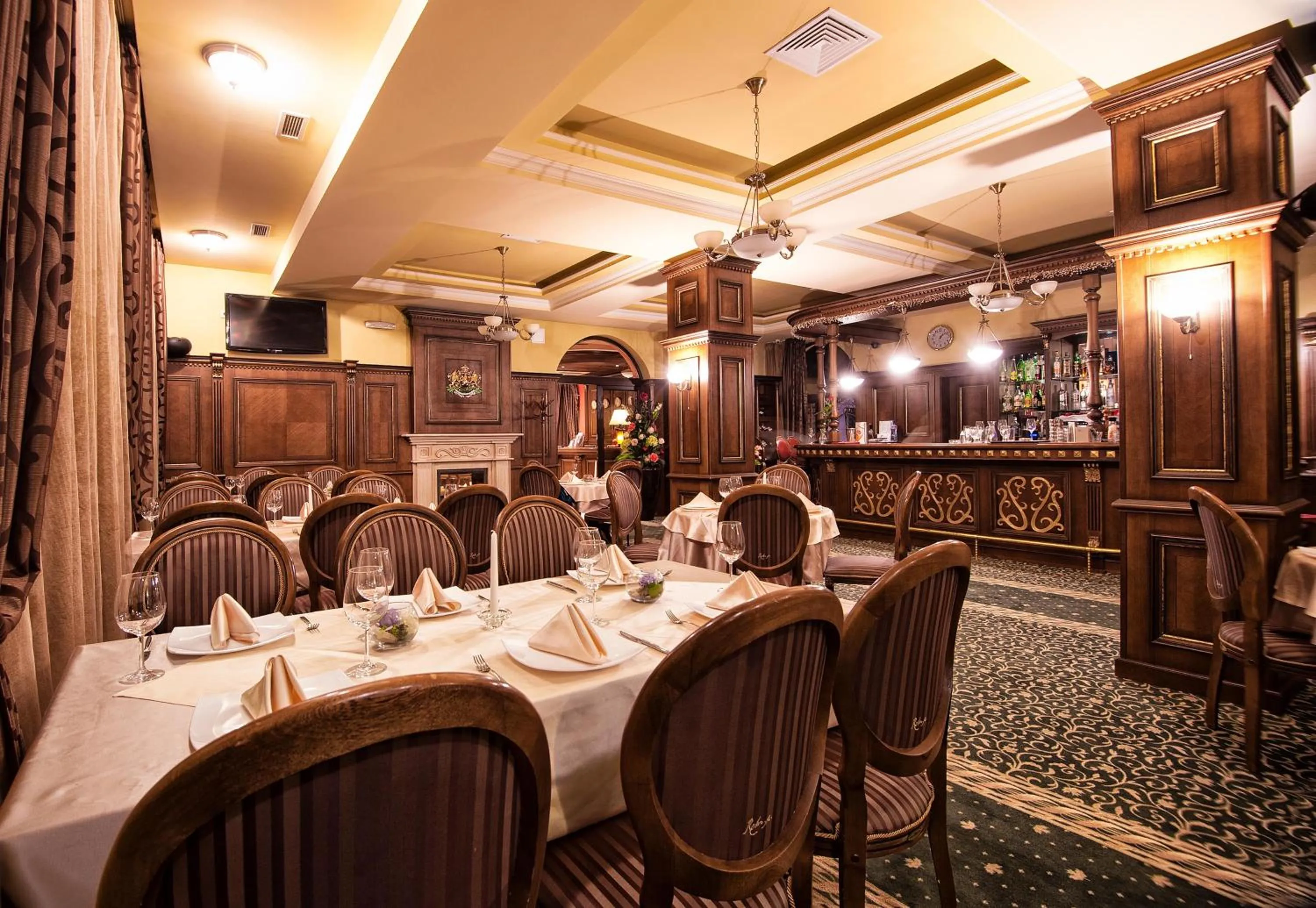 Hotel Chinar