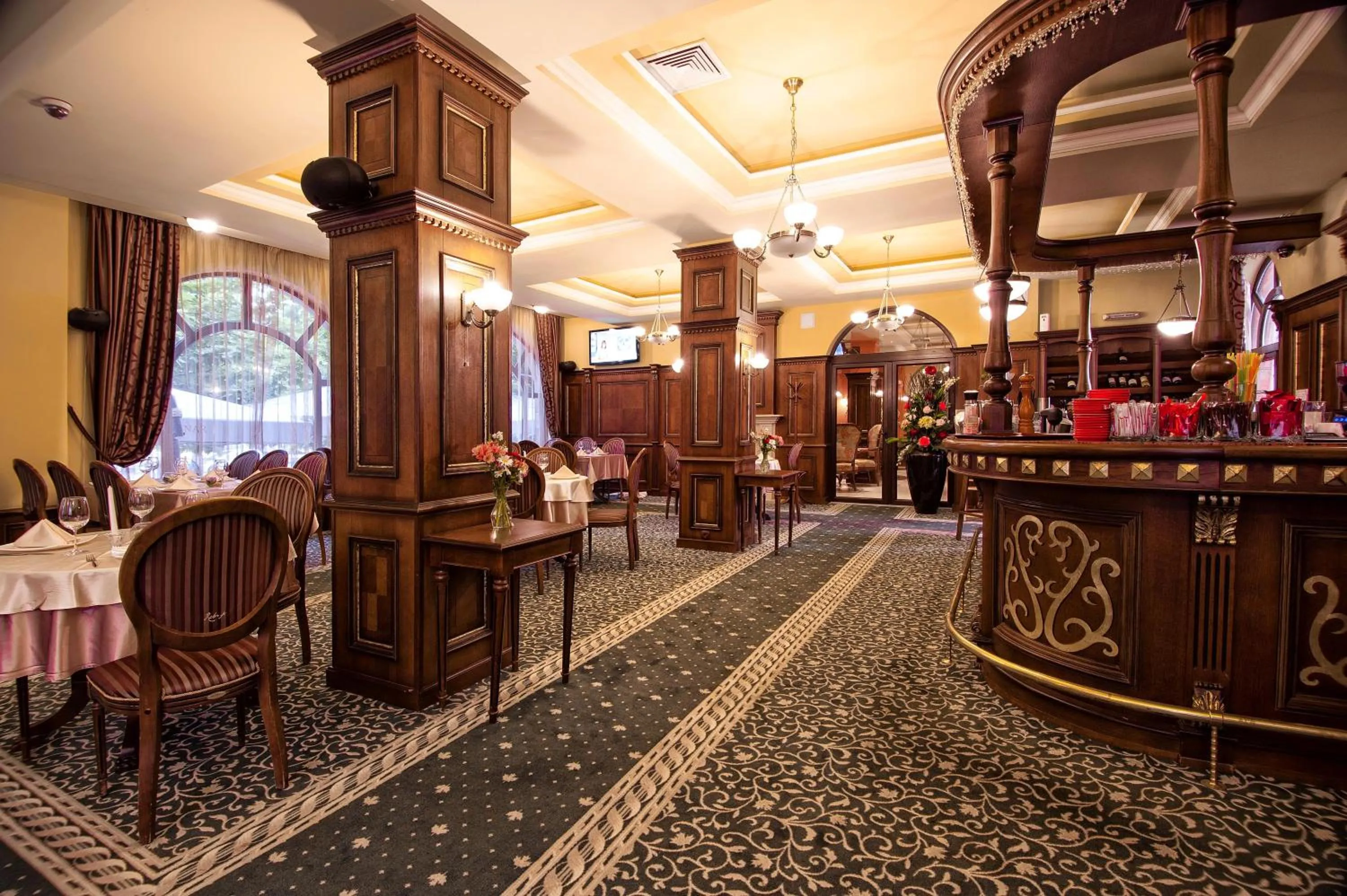Hotel Chinar
