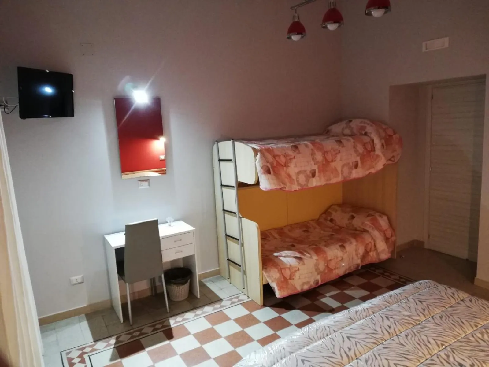 bunk bed, Bed in B&B Enjoy Ercolano