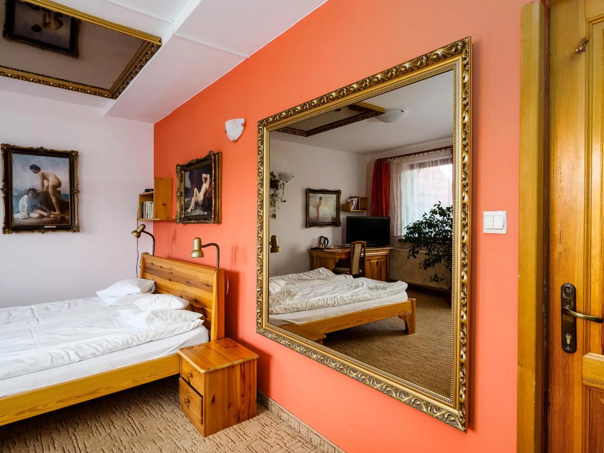 Bed in Hotel Jan