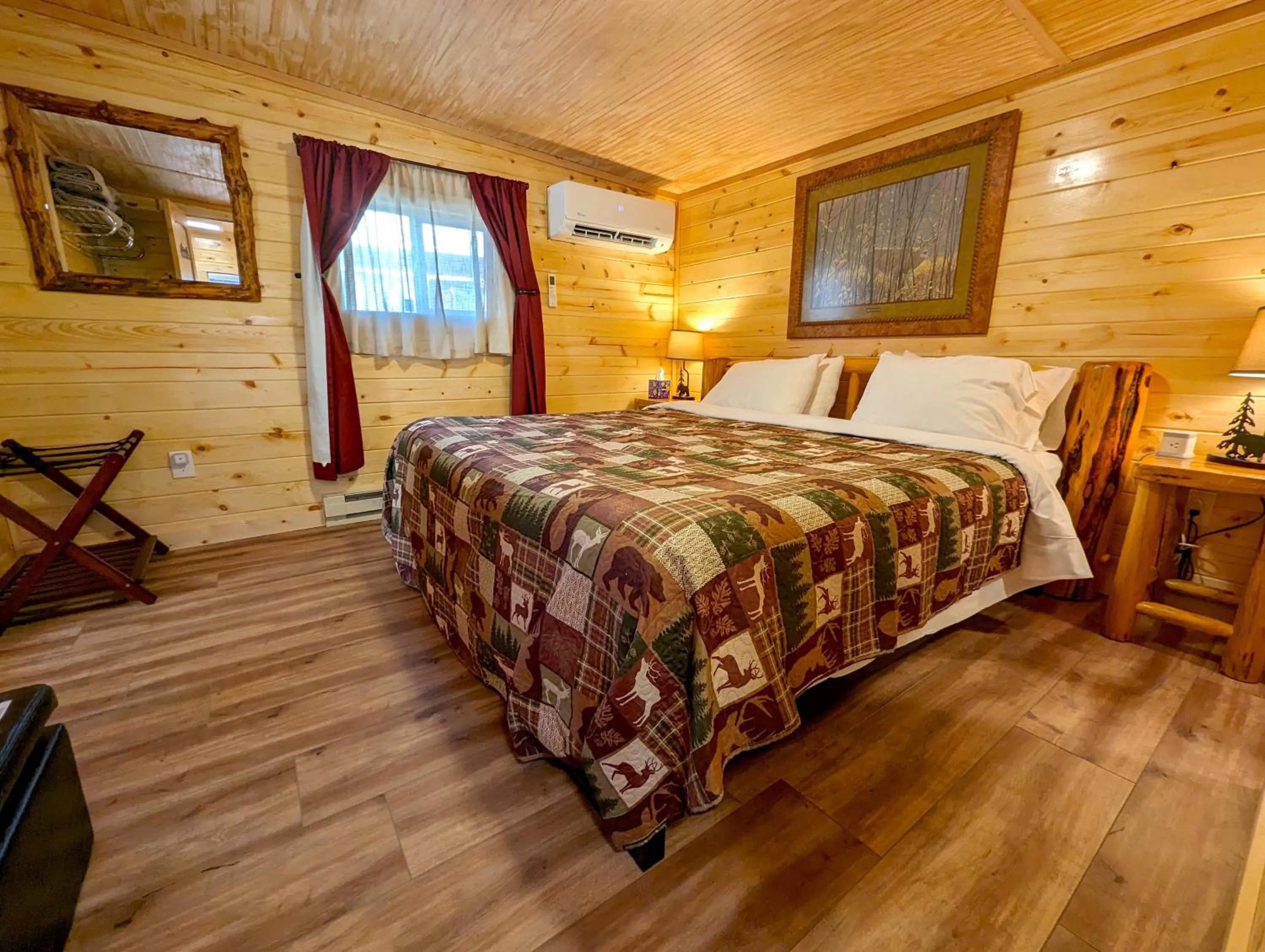 Bed in Yellowstone's Treasure Cabins