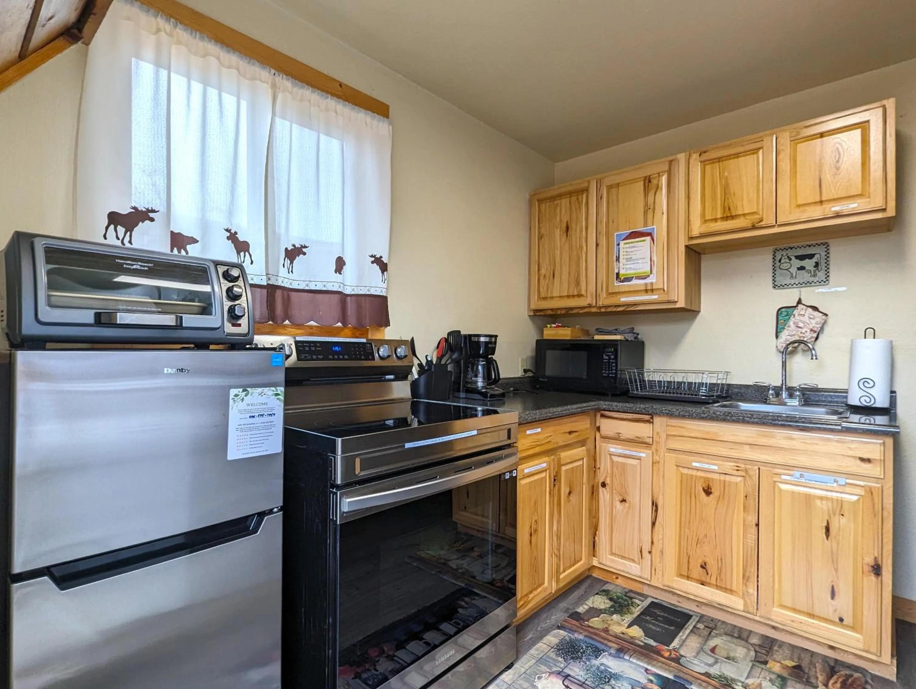 Yellowstone's Treasure Cabins