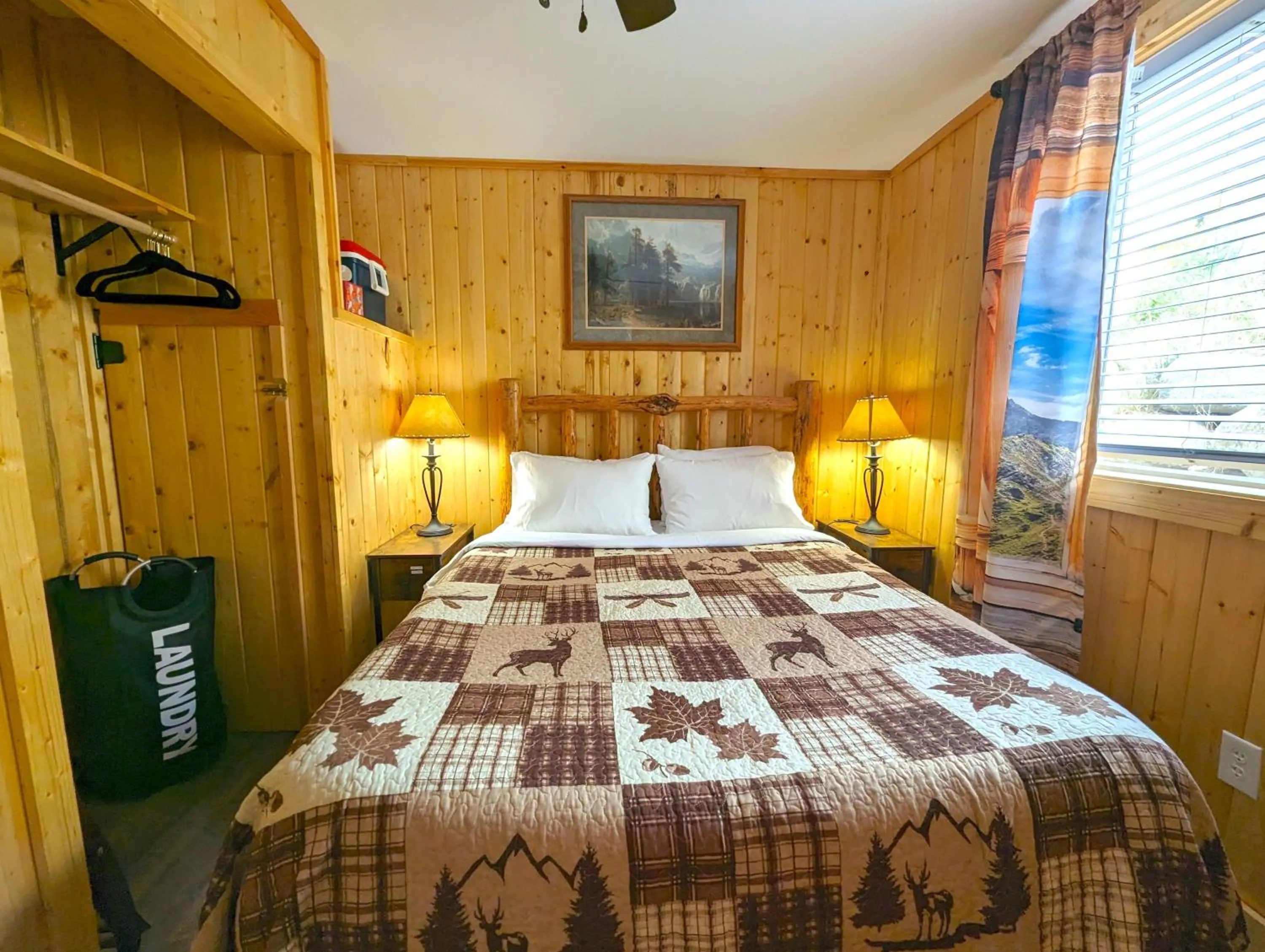 Bed in Yellowstone's Treasure Cabins