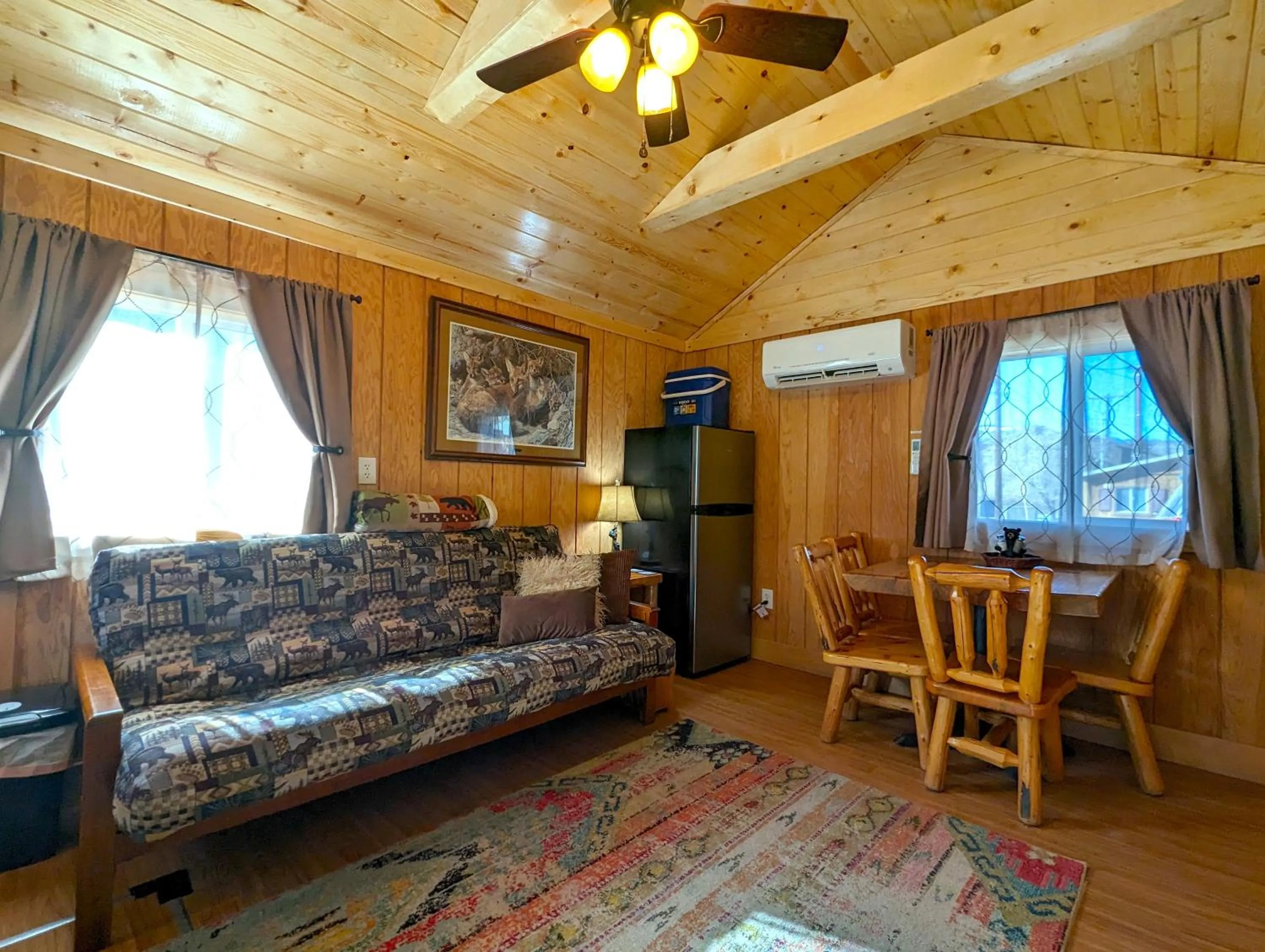 Yellowstone's Treasure Cabins