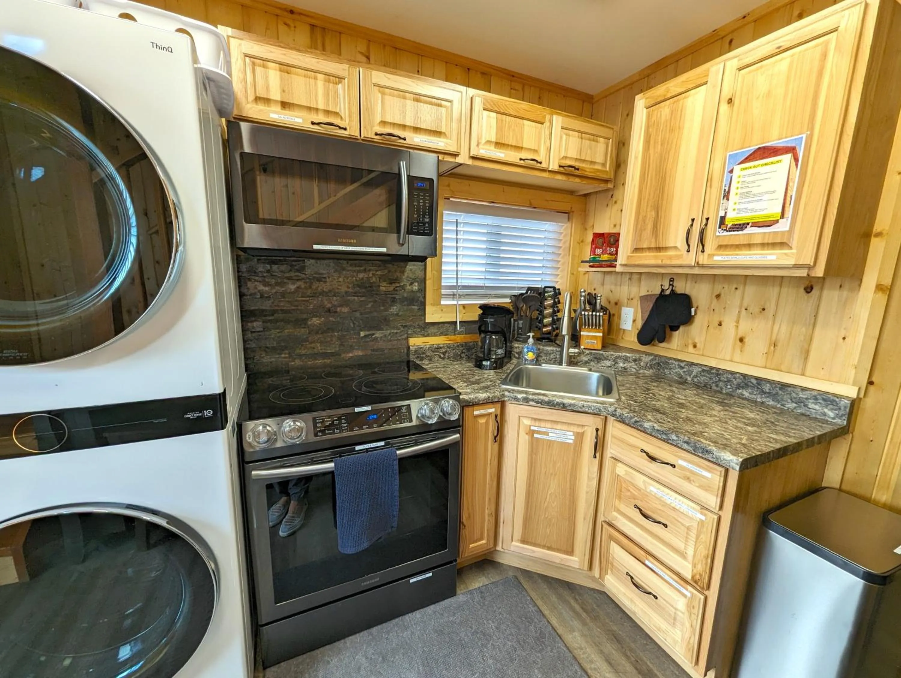 Yellowstone's Treasure Cabins