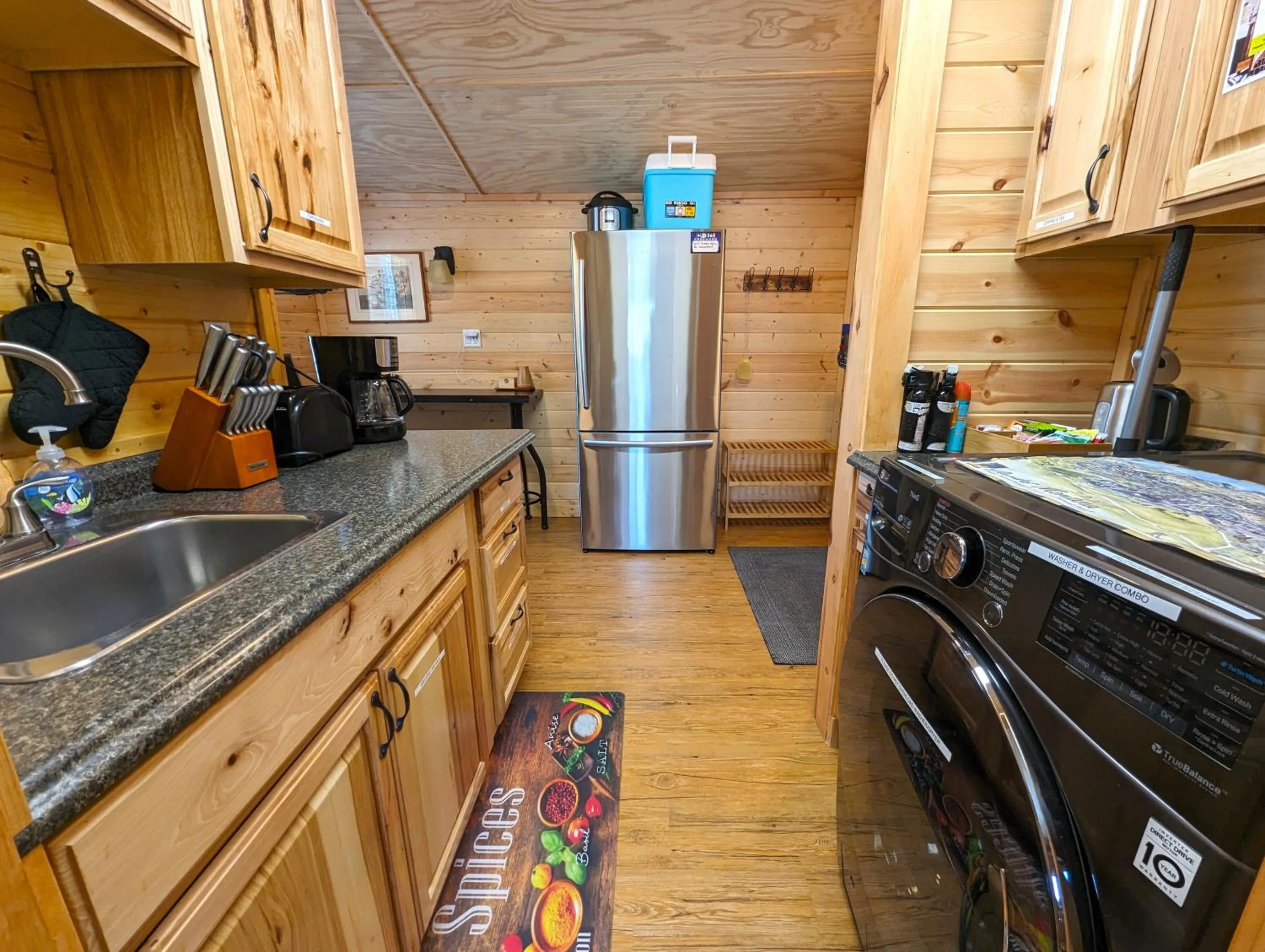 Yellowstone's Treasure Cabins