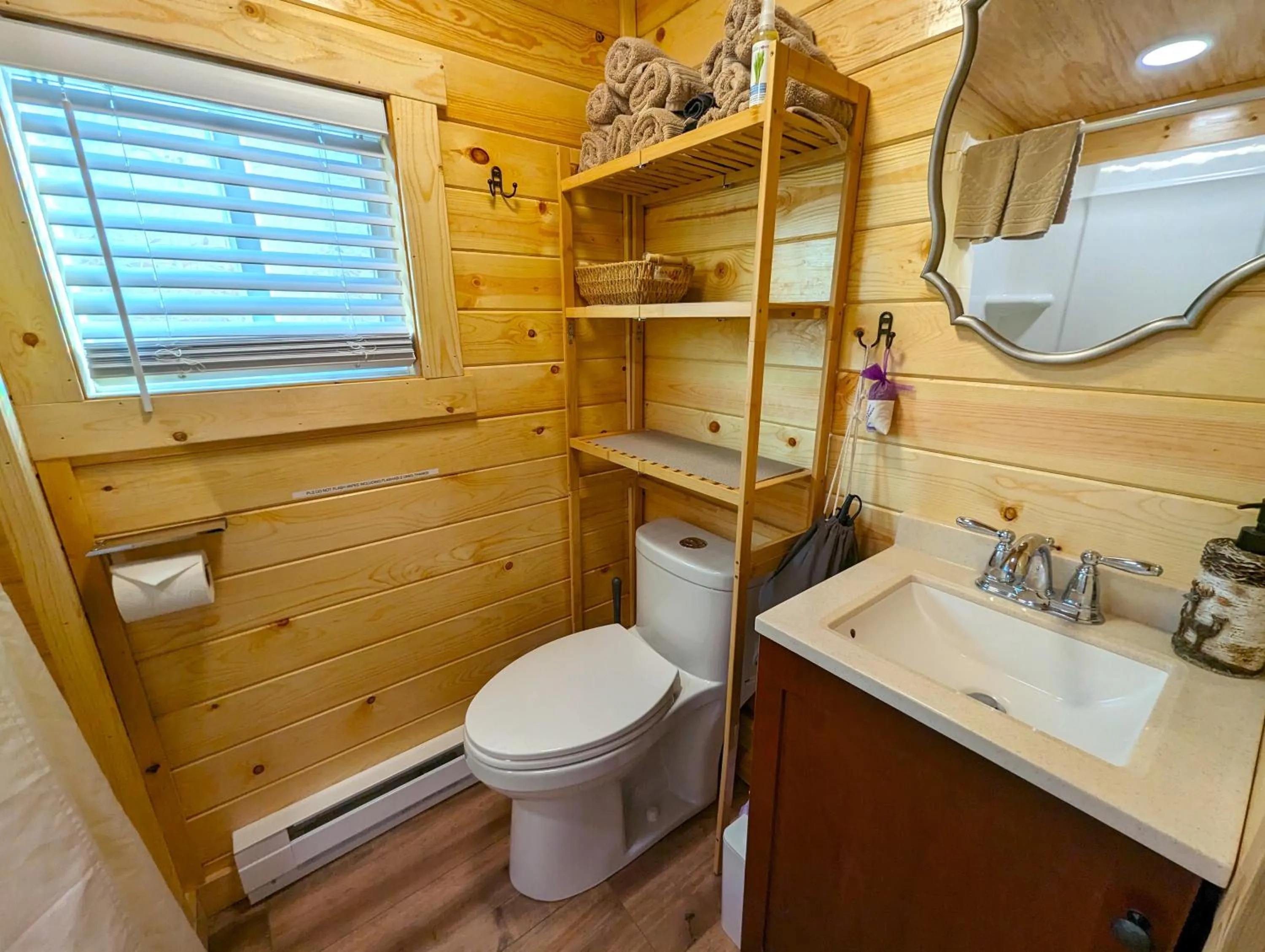 Yellowstone's Treasure Cabins