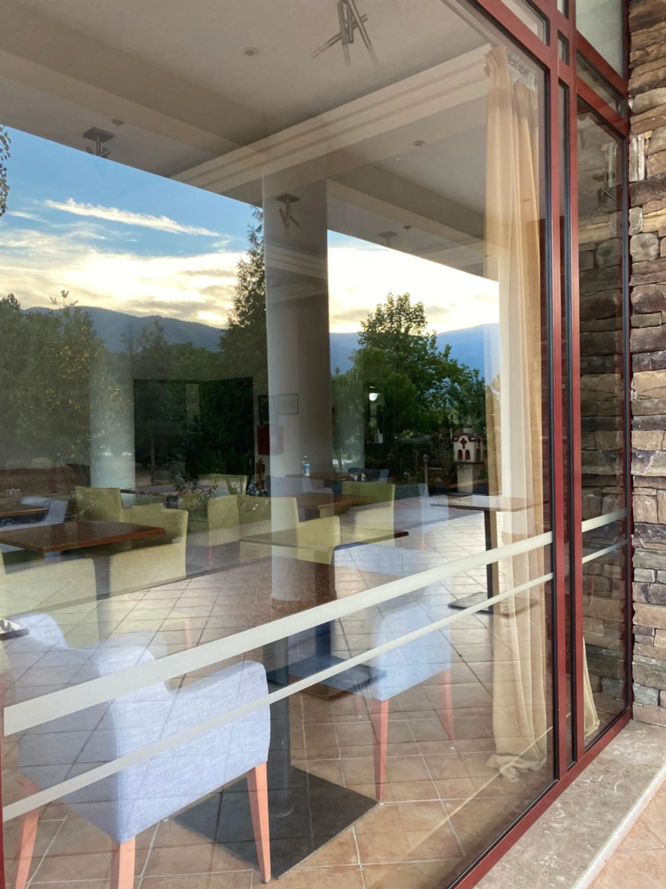 Gea Kaimaktsalan Hotel & Spa