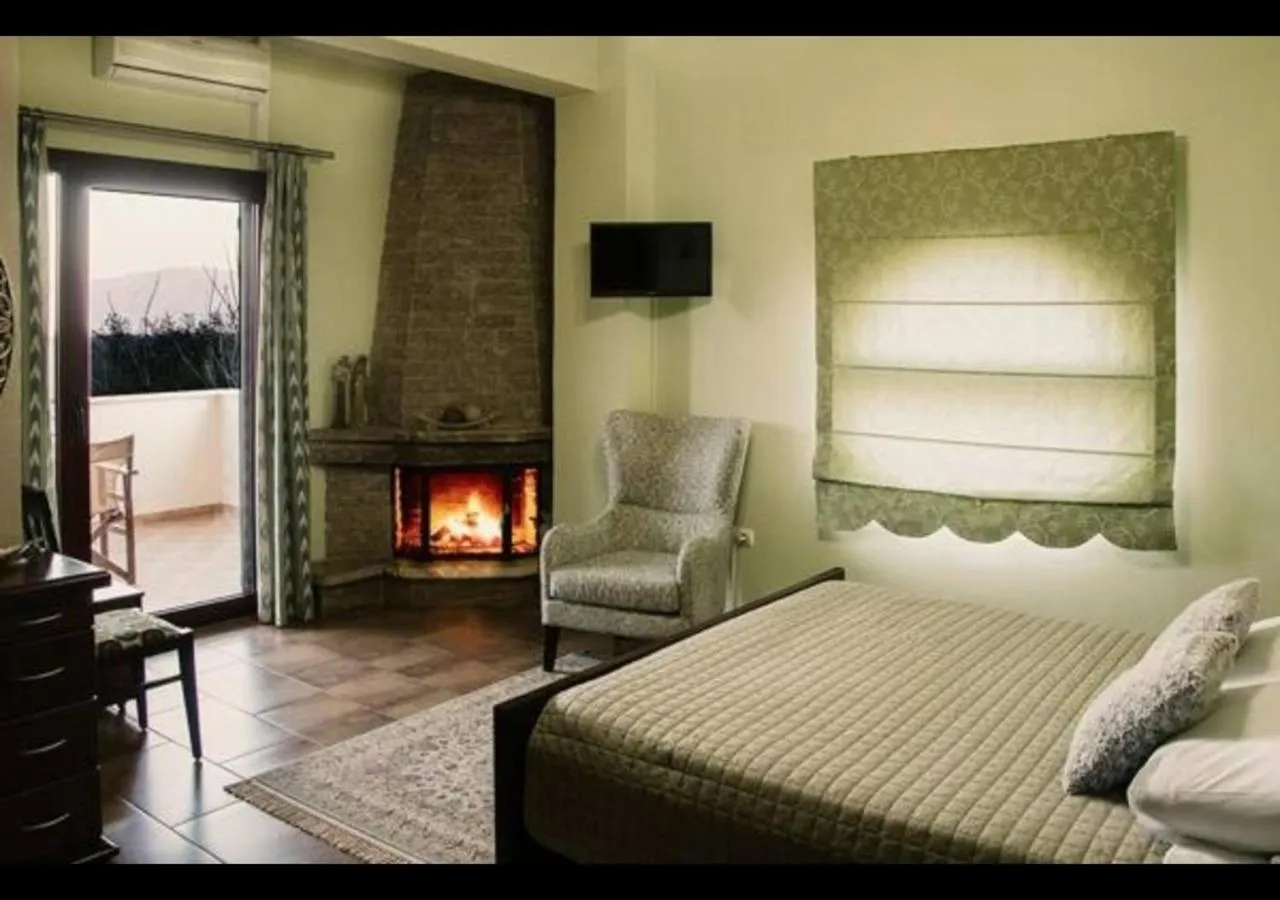 Photo of the whole room, Bed in Gea Kaimaktsalan Hotel & Spa