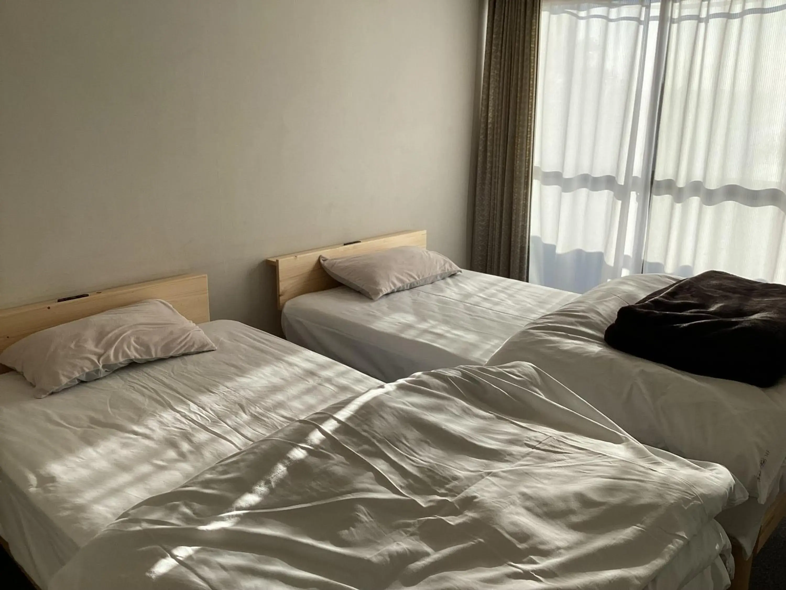 Standard Twin Room with Sea View - single occupancy in 勝浦シーサイドホテルKatsuura Seaside Hotel Apartment-type hotel without kitchen Standard Twin Room with Sea View - single occupancy in 勝浦シーサイドホテルKatsuura Seaside Hotel Apartment-type hotel without kitchen