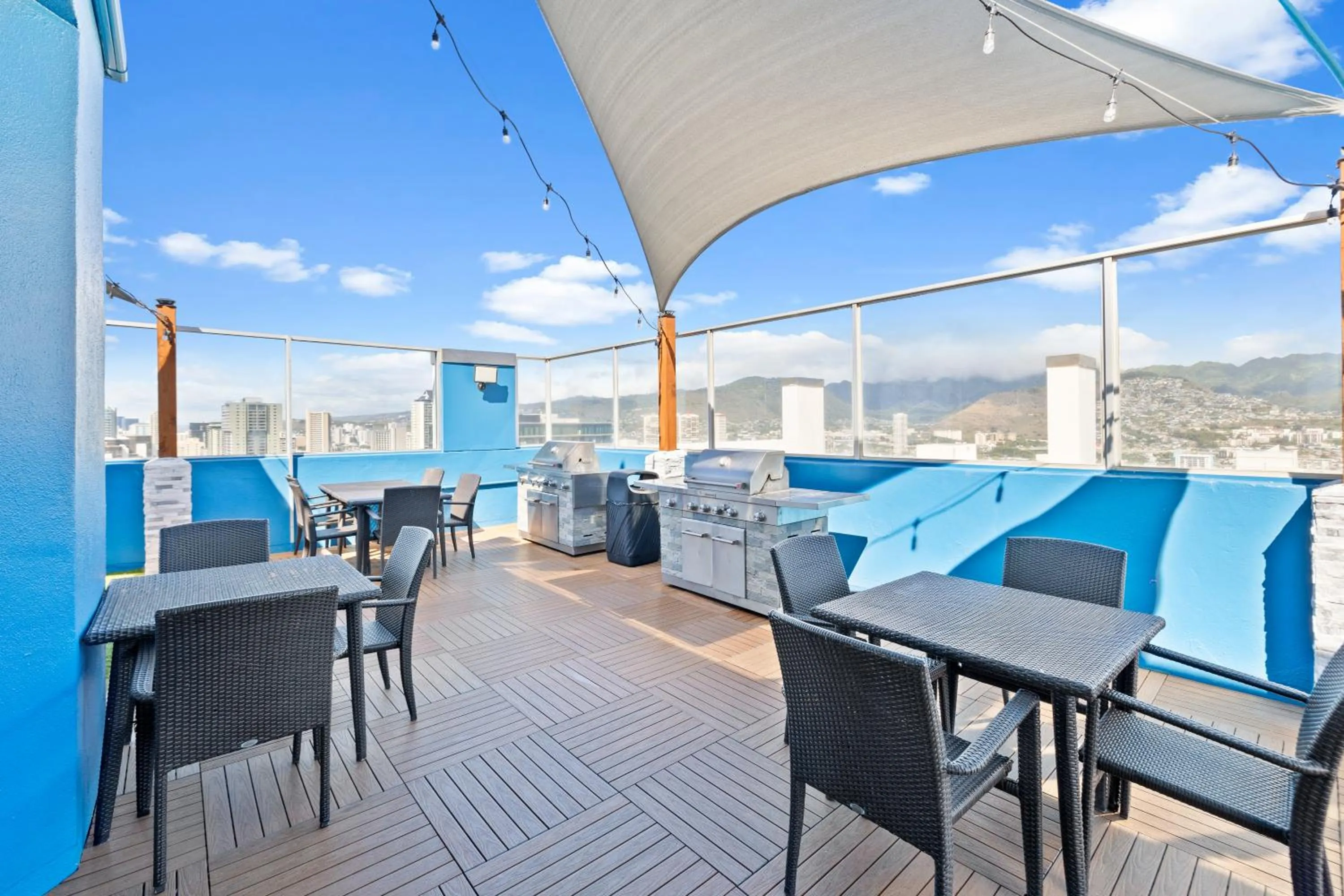 Patio in Pacific Monarch - 1 BR - Ocean and City Views!