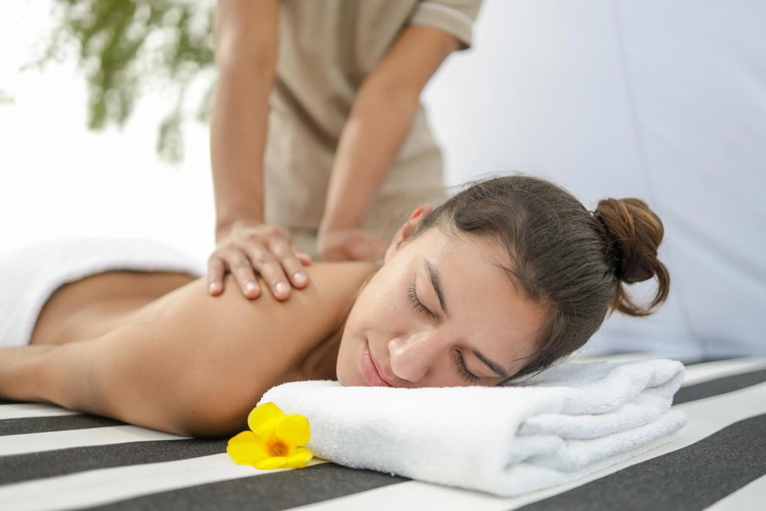 Massage in Cala Laiya