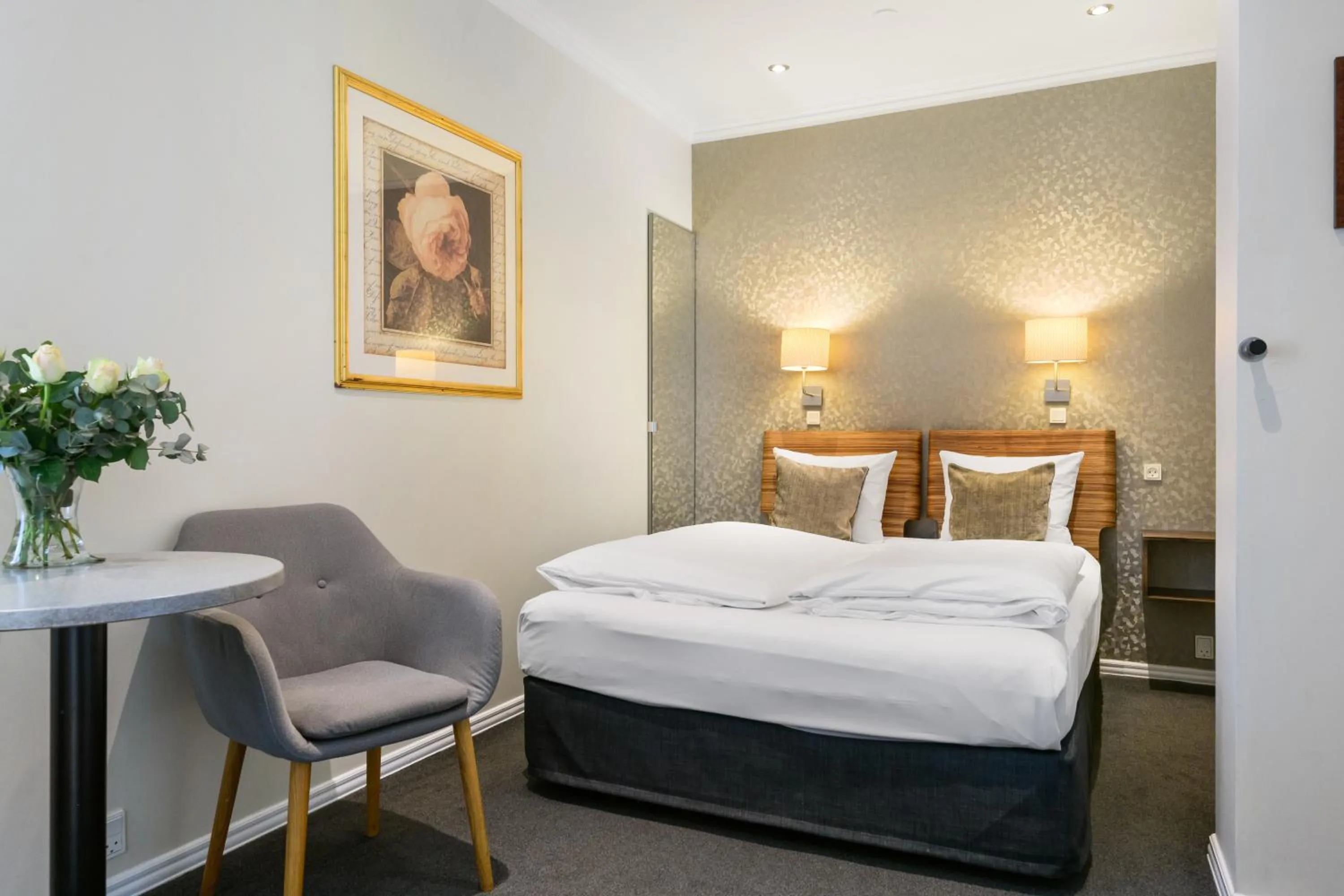 Bed in Hotel Tiffany